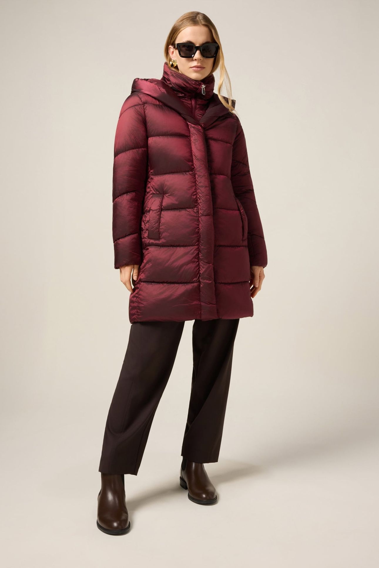 LONG NYLON DOWN JACKET WITH HOOD BURGUNDY 1