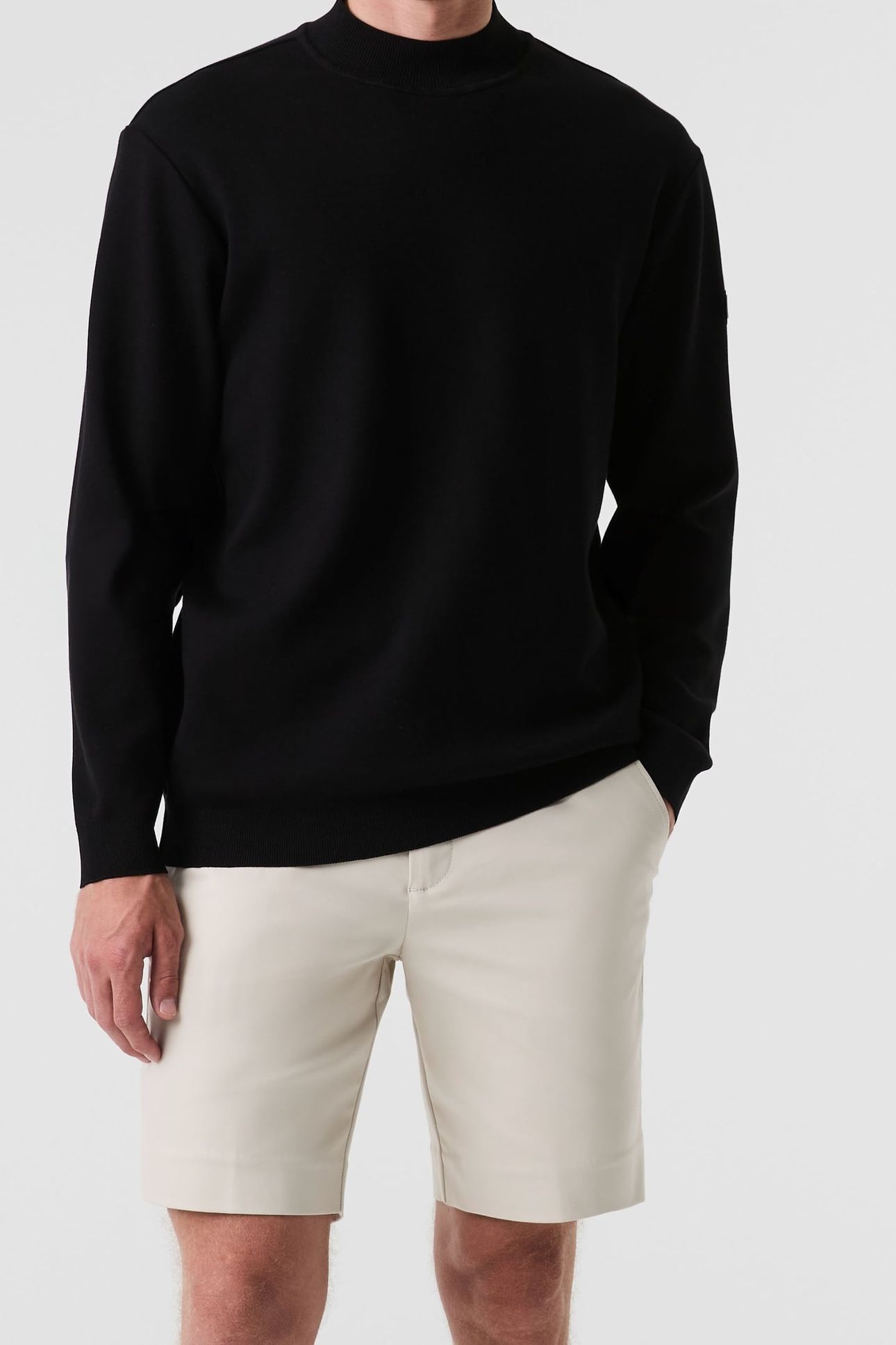 SAAMI V1.Y9.01 SWEATER BLACK 1