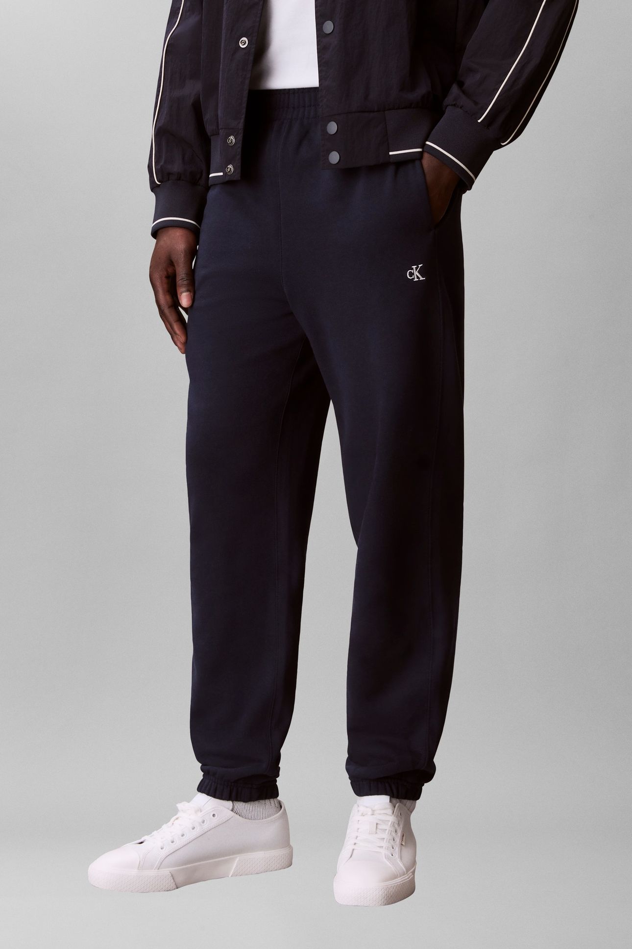 350TERRY MONOGRAM DARK SAPPHIRE 1