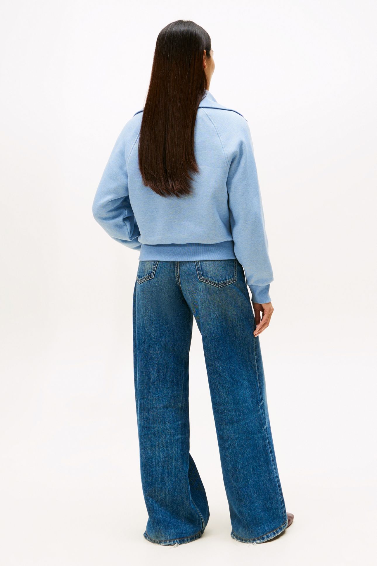 CLASSIC SCRIPT FLEECE BRISK BLUE HEATHER 2