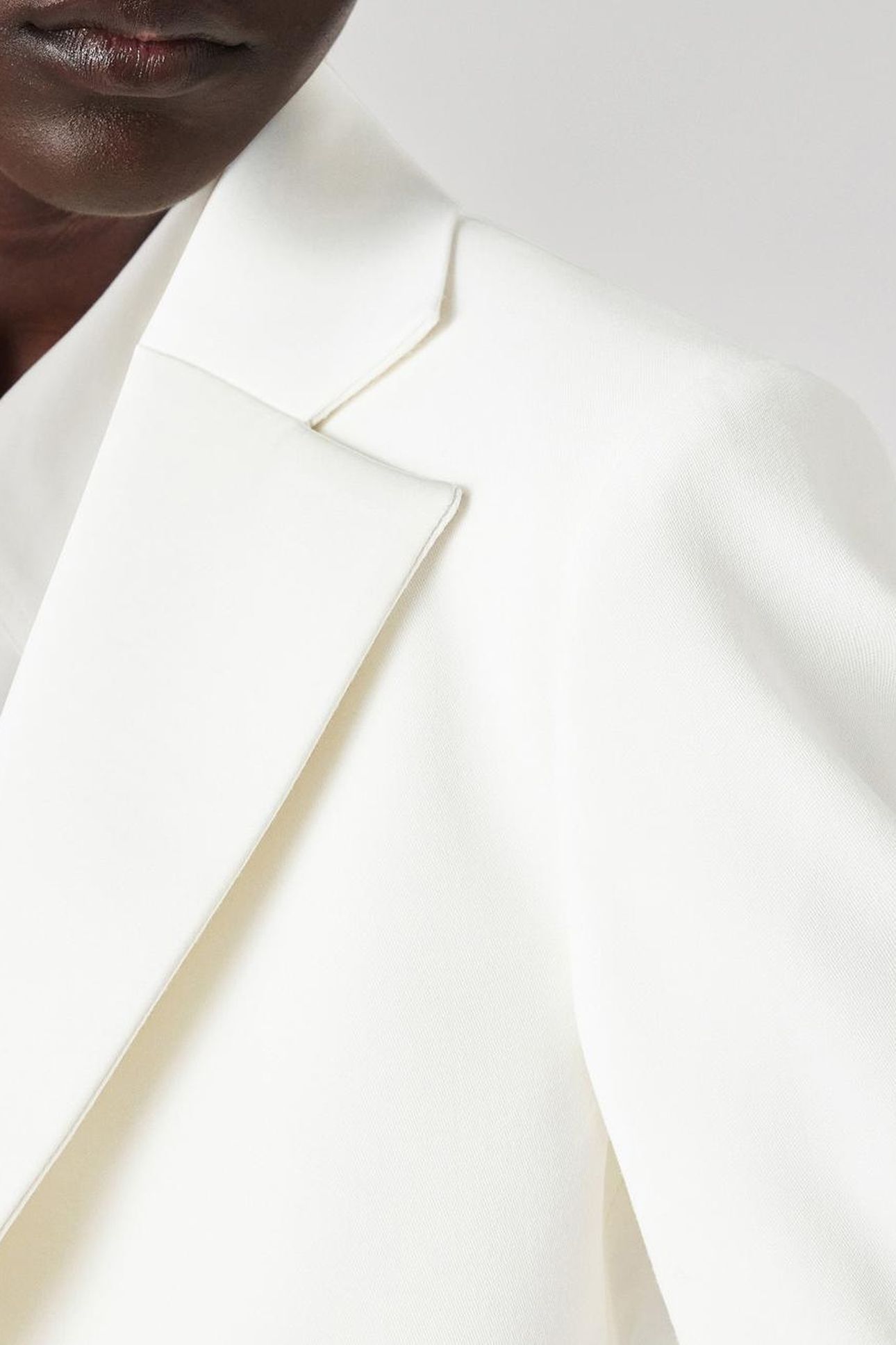 WOMENS JACKET OFF WHITE 9