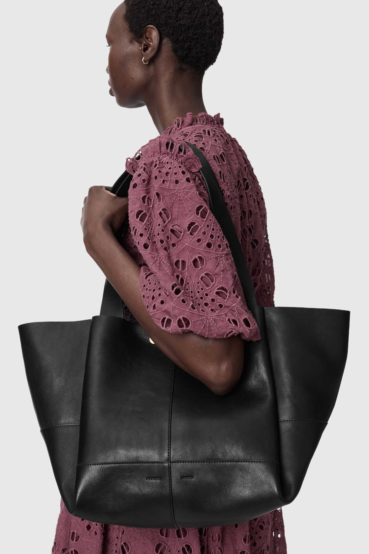 ROSALIE TOTE BLACK 4