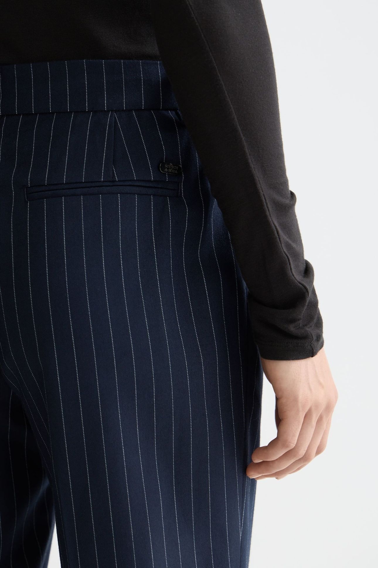 LOWRY PANT NIGHT BLUE PINSTRIPE 5