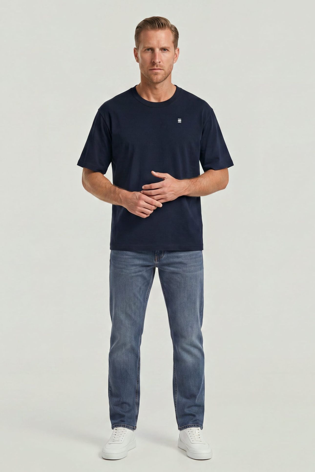 TYPE M-STRAIGHT MEDIUM BLUE 3