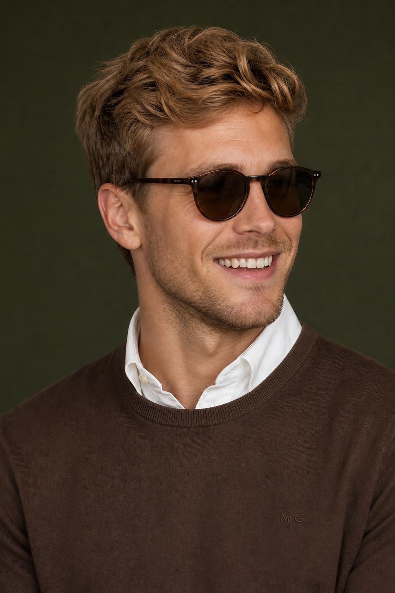 MCG LOGO CREW CHOCOLATE BROWN 5