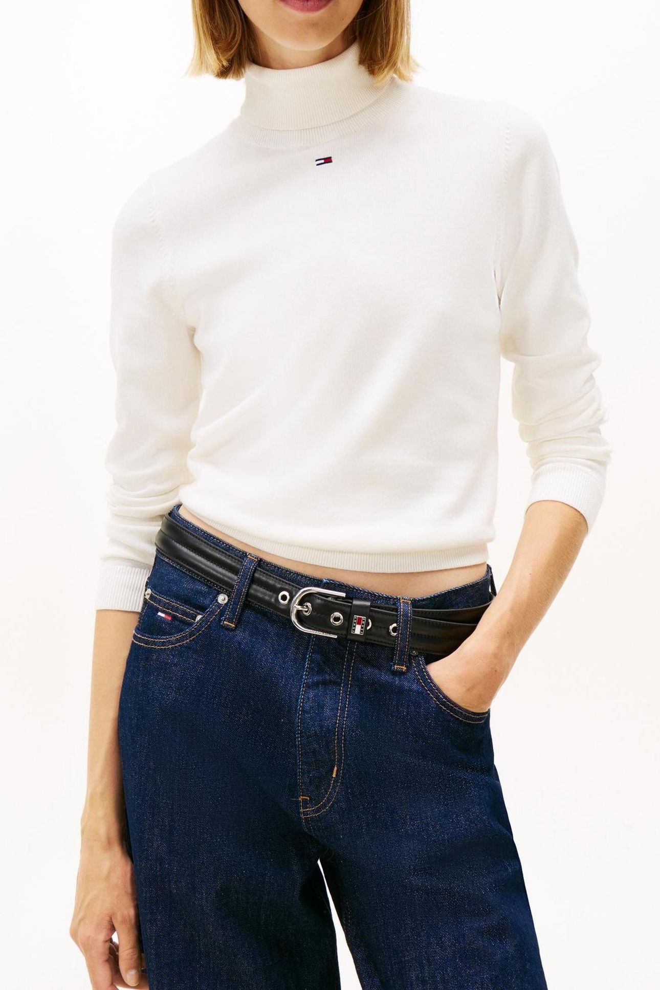 TJW ESSENTIAL SWEATER ANCIENT WHITE 1