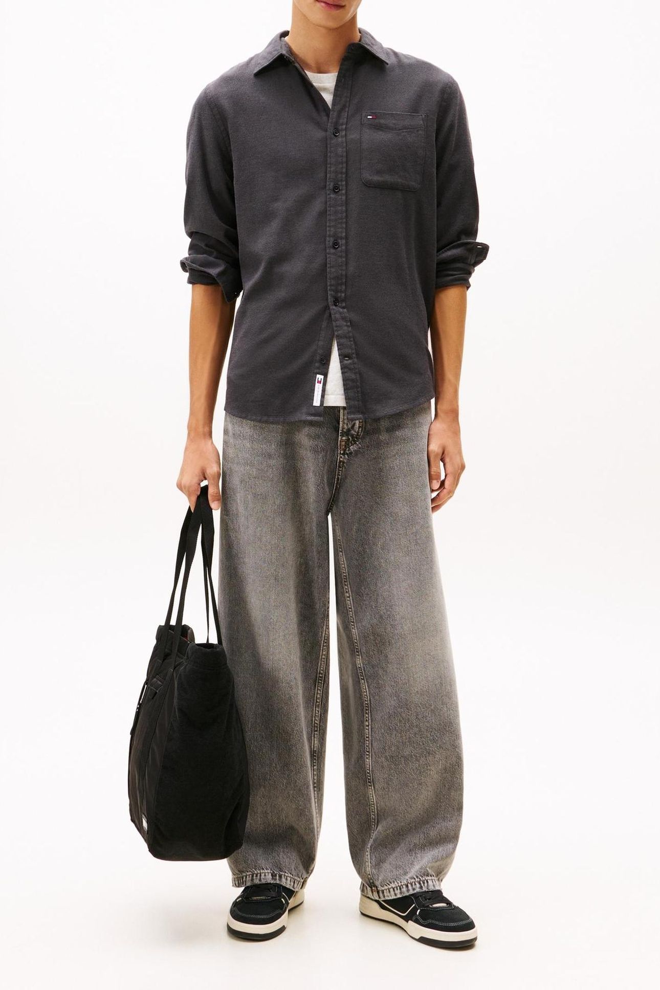 TJM REG FLANNEL SHIRT BLACK 3