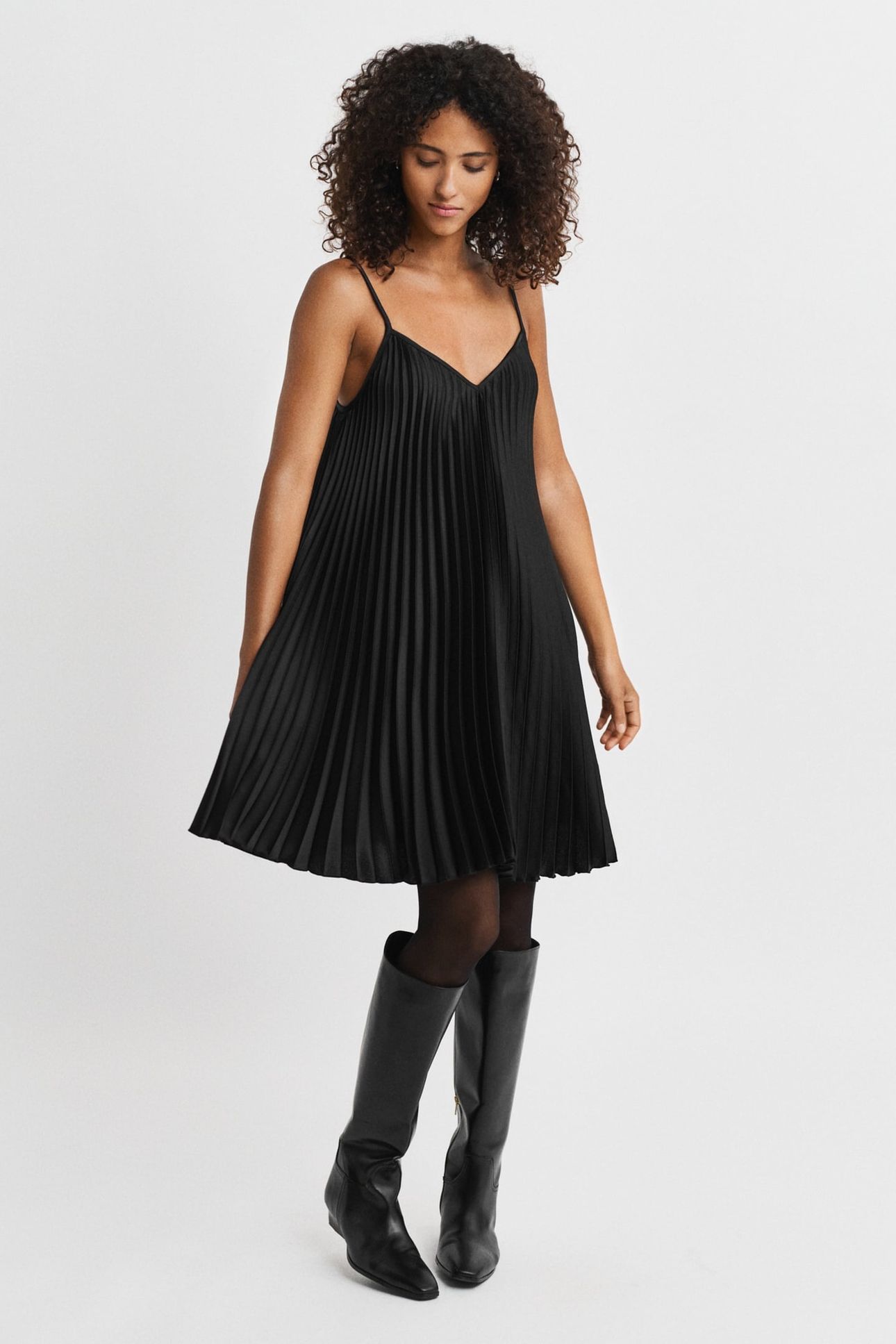 SATEEN PLEATED MINI STRAP DRESS BLACK 3