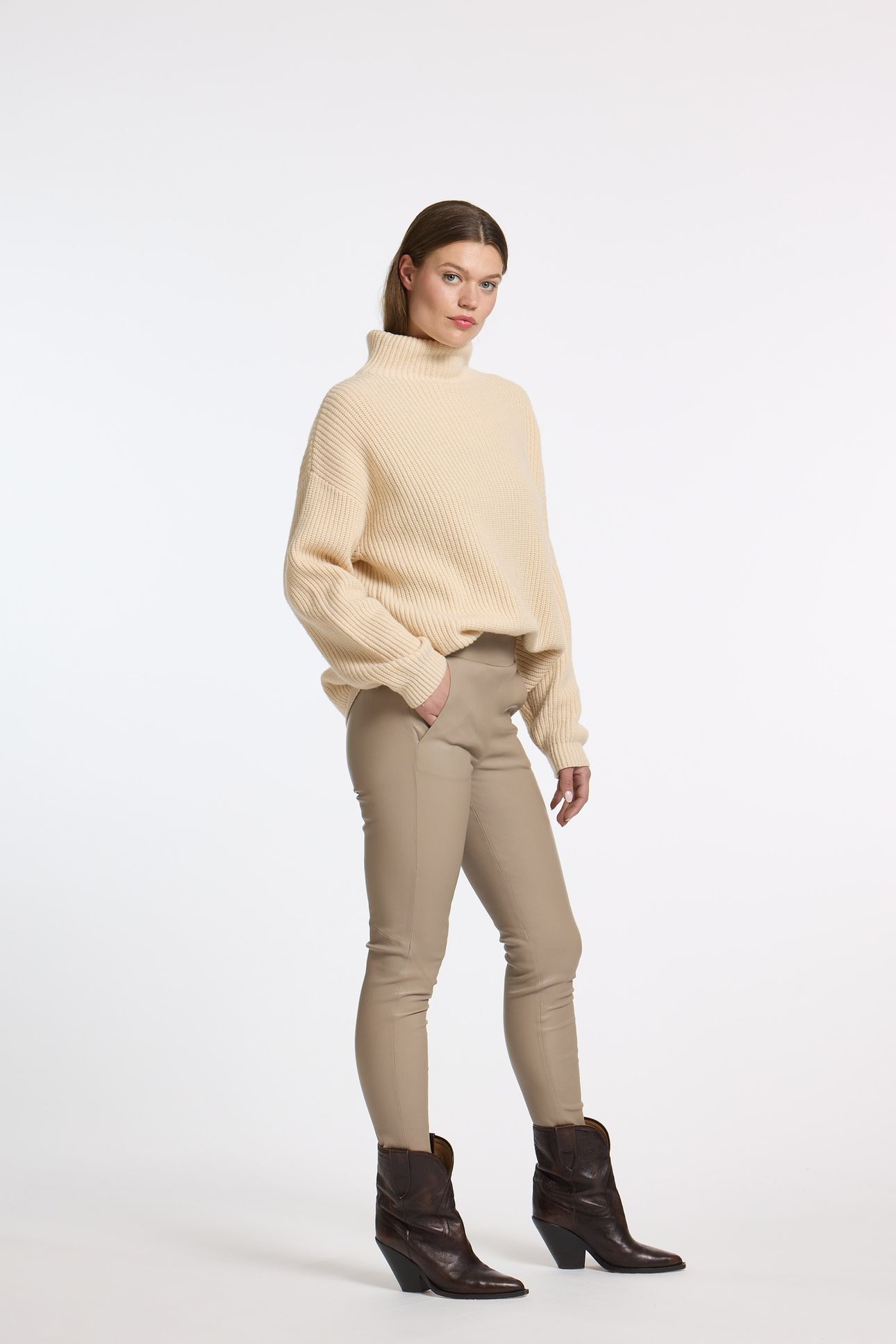 PATRICIA TROUSER CLAY 2
