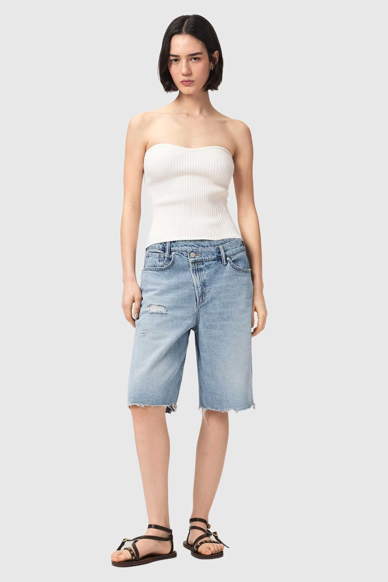 AKI CROSSOVER SHORT DESTROY LIGHT BLUE 1