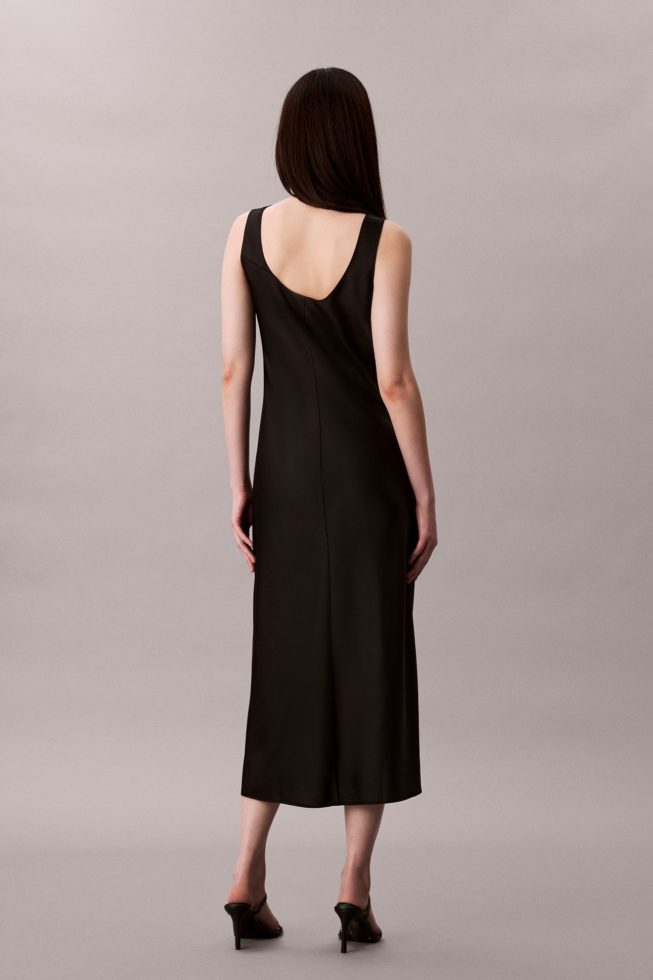 MATTE SHINE SATIN DRESS BLACK 2