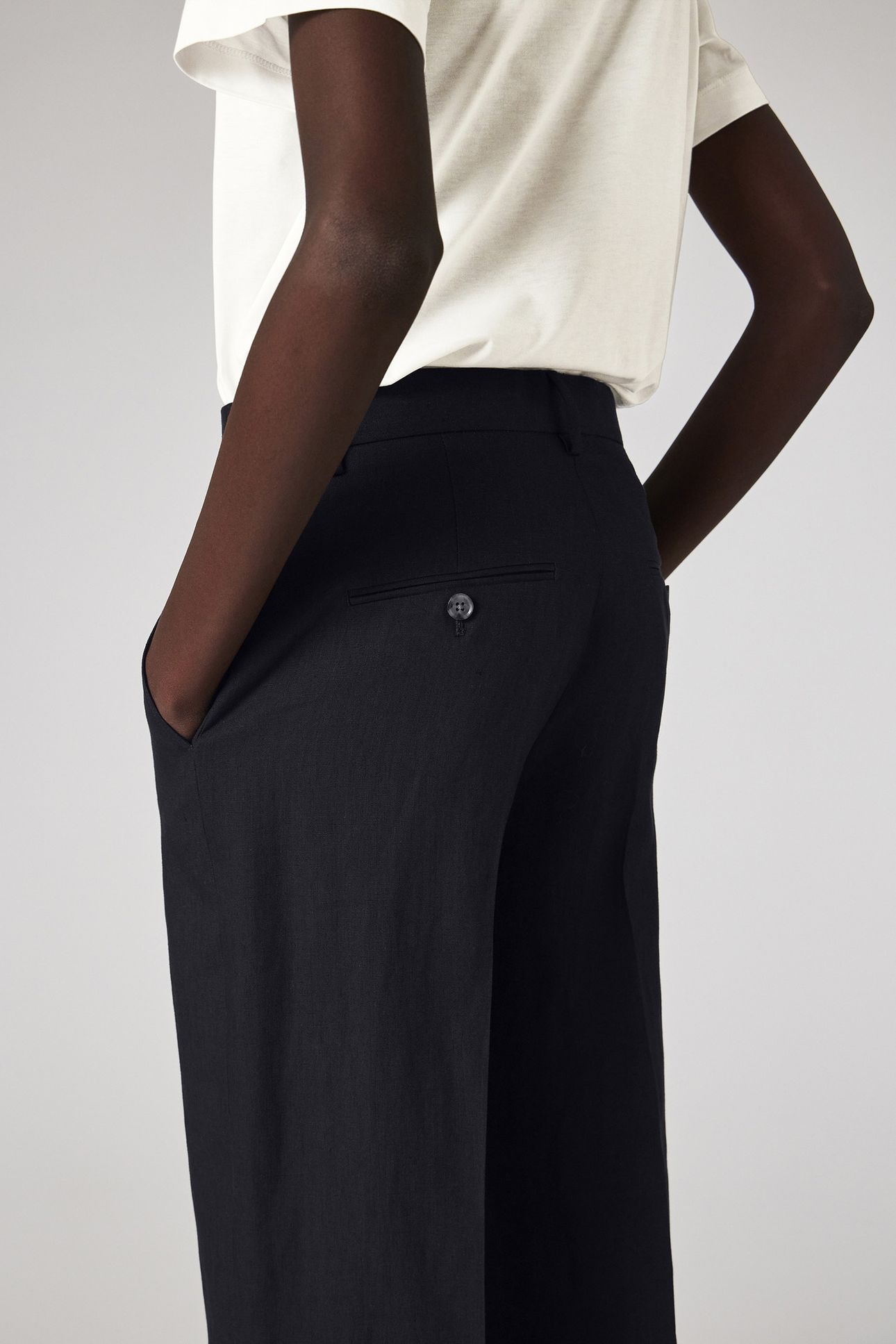 WOMENS TROUSERS VERY DARK NAVY 6