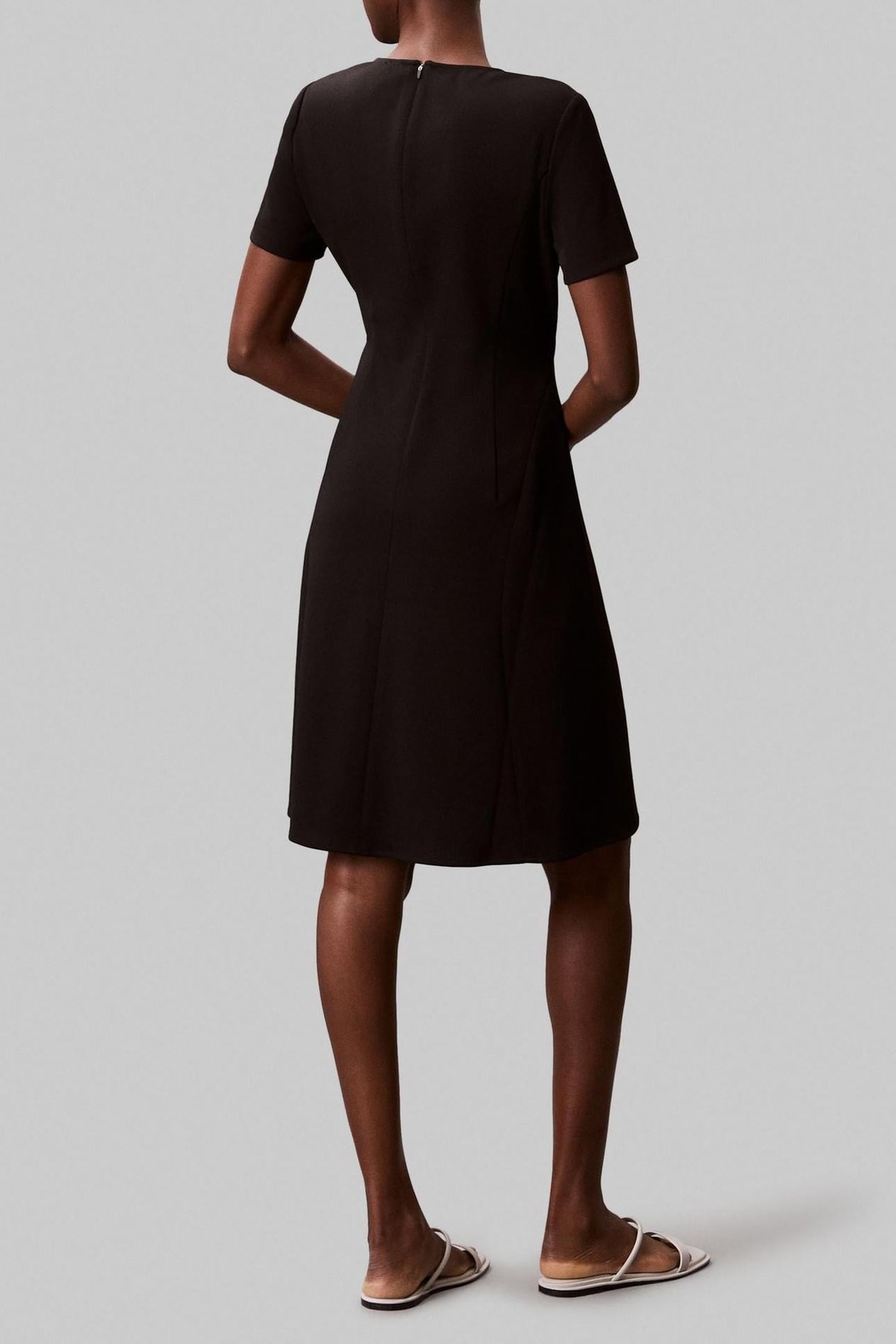 SCUBA FIT AND FLARE BLACK 2