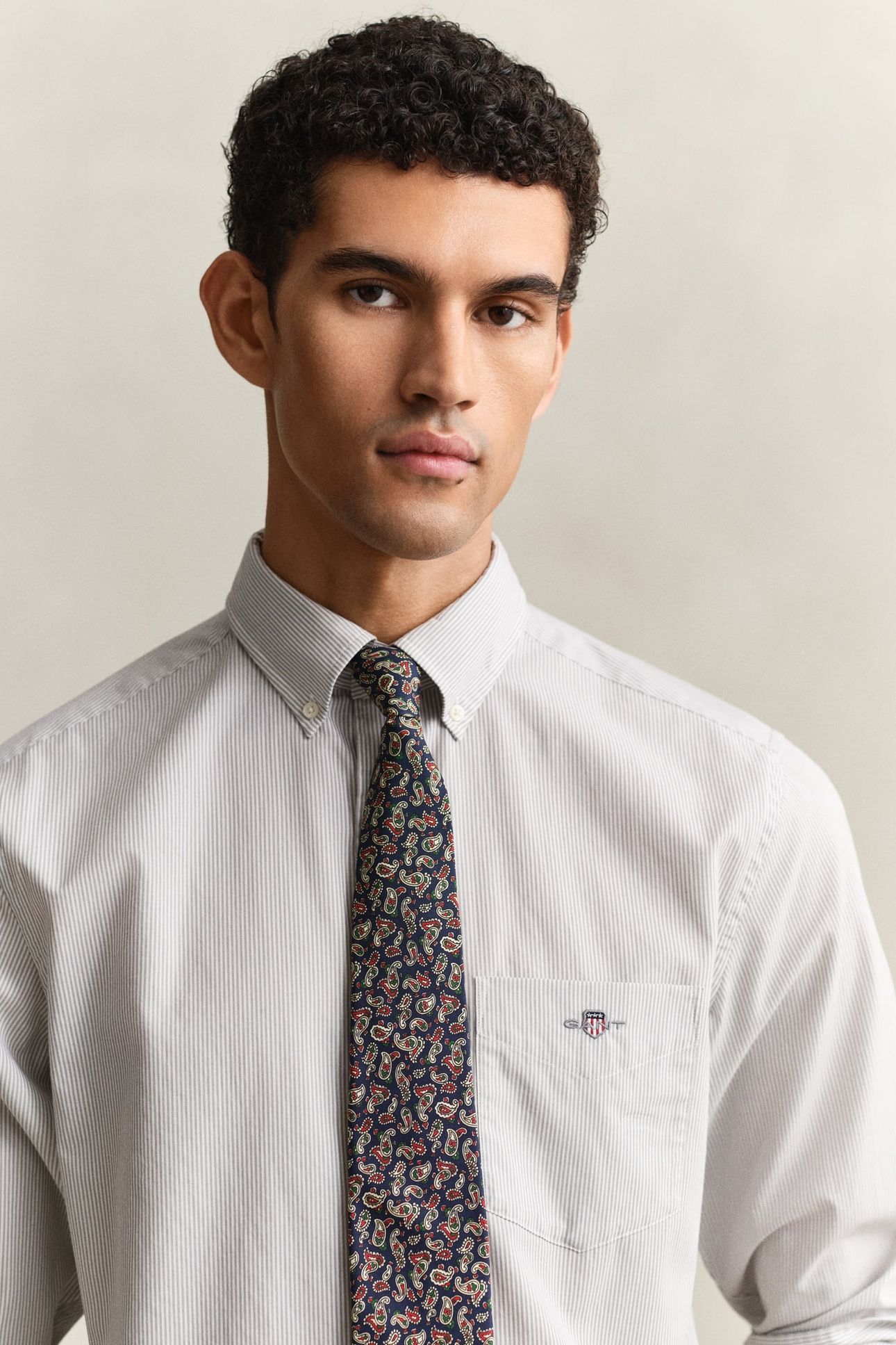 REG CLASSIC POPLIN BANKER SHIRT PEWTER GREY 5