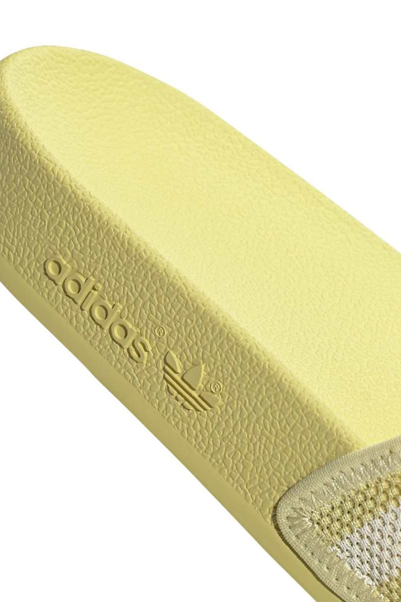 UNISEX ADILETTE POWDER YELLOW 9