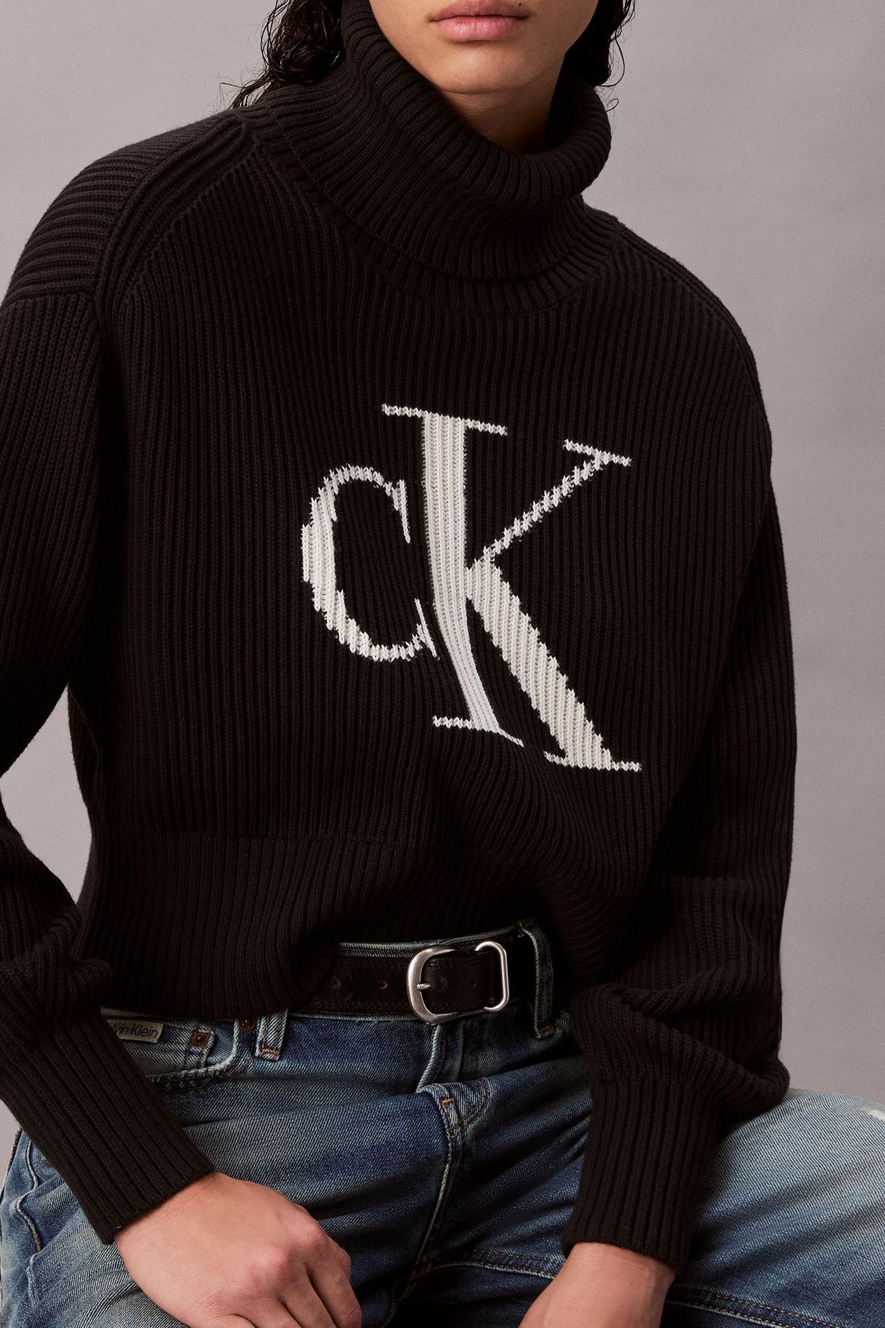BLOWN UP LOOSE SWEATER BLACK 4