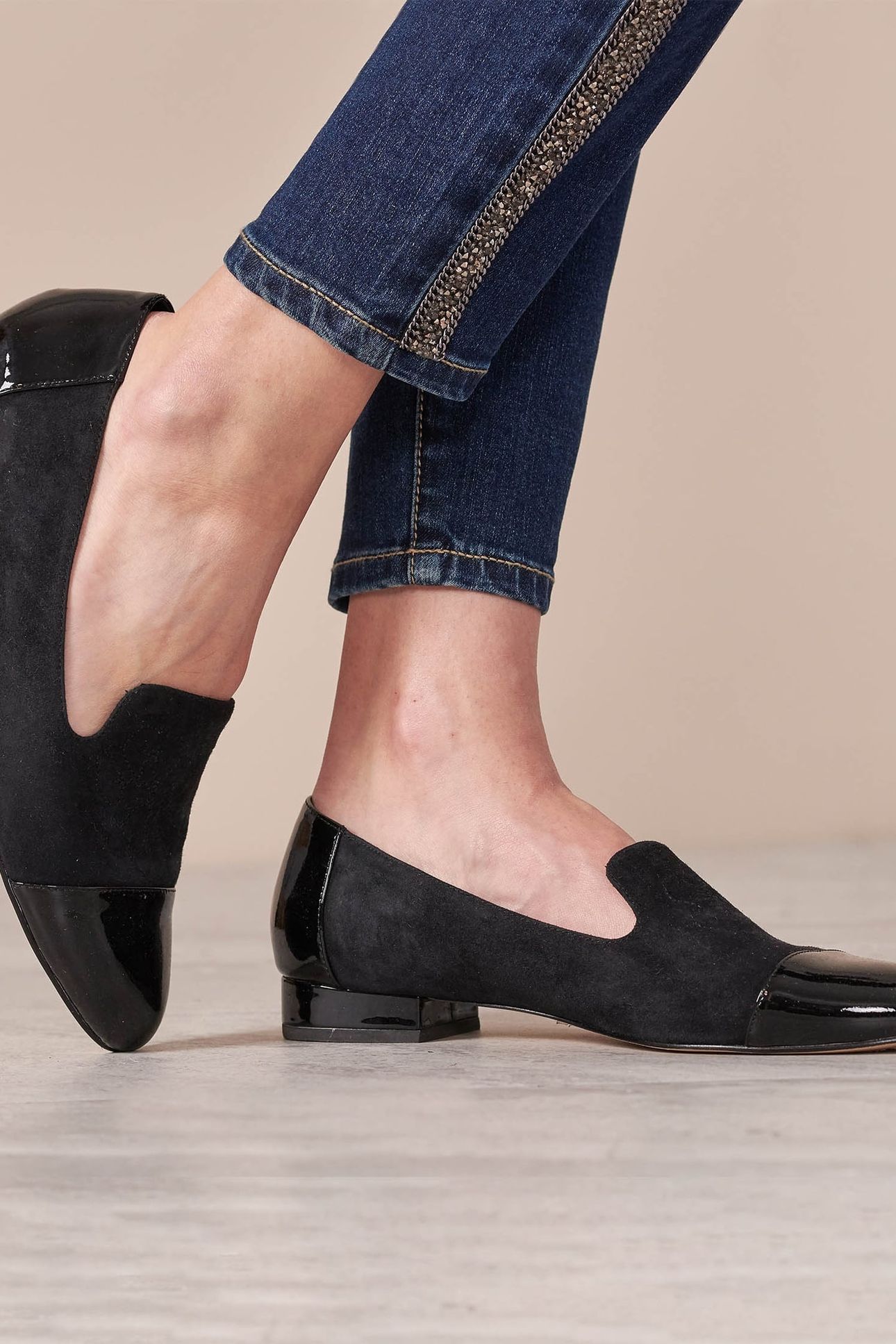 ORTIZ BLACK 4