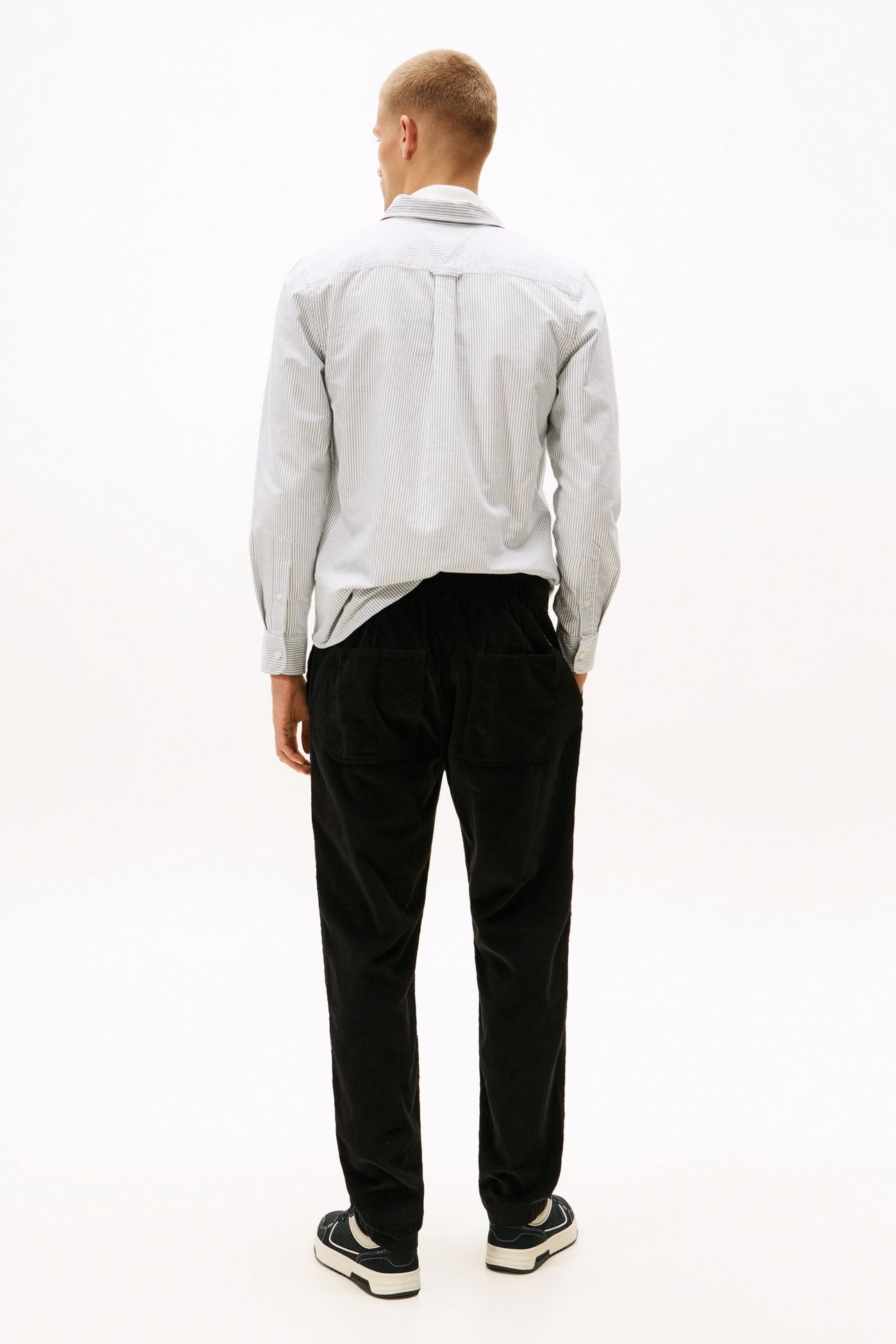 TJM ISAAC CORD CHINO BLACK 2