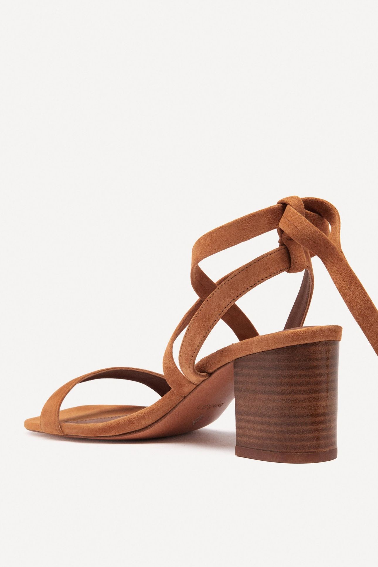 SANDALS CAMEL 3