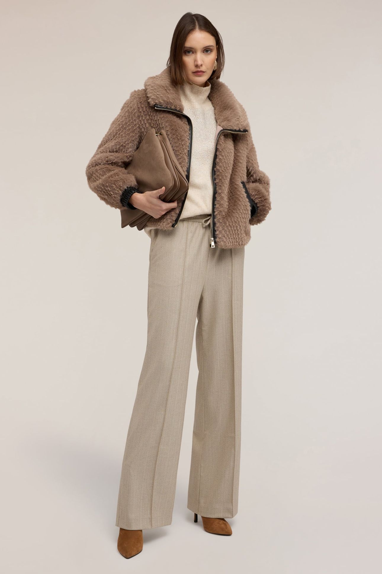 PLUSH EFFECT JACKET BROWN 1