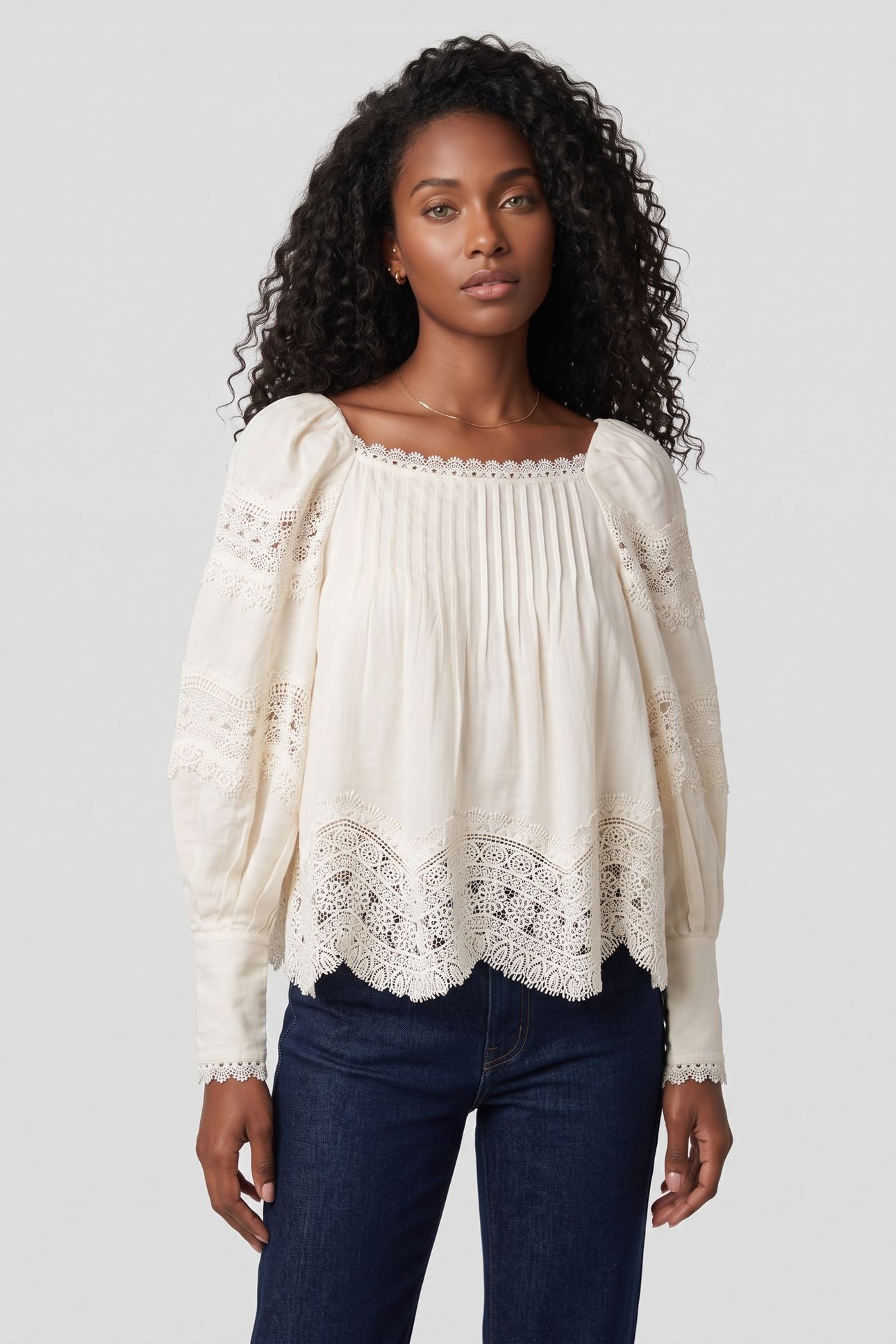 LA BRYCE TREASURE BLOUSE WHITE 1