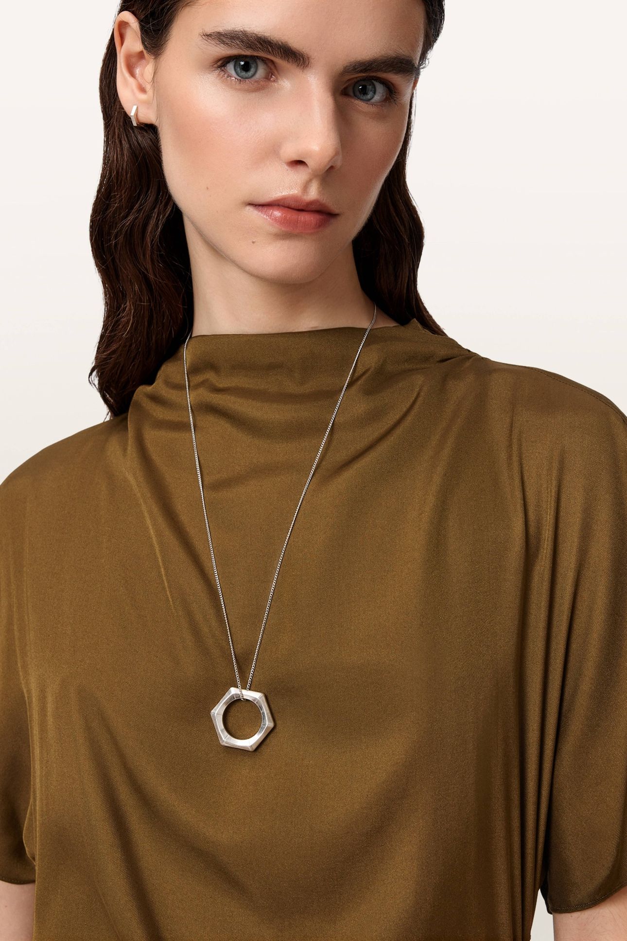 CLARA LRG NECKLACE WARM SILVER 3