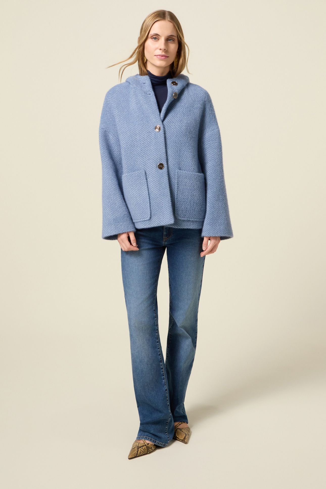 SHORT COAT IN KNITTED FABRIC LIGHT BLUE 2