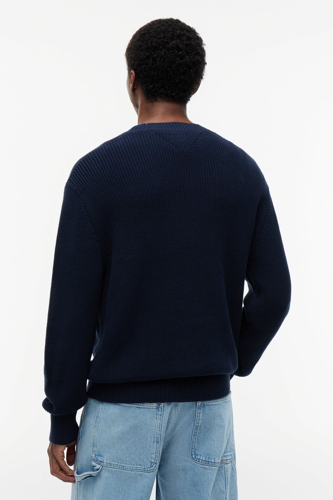 TJM REG BADGE SWEATER DARK NIGHT NAVY 2