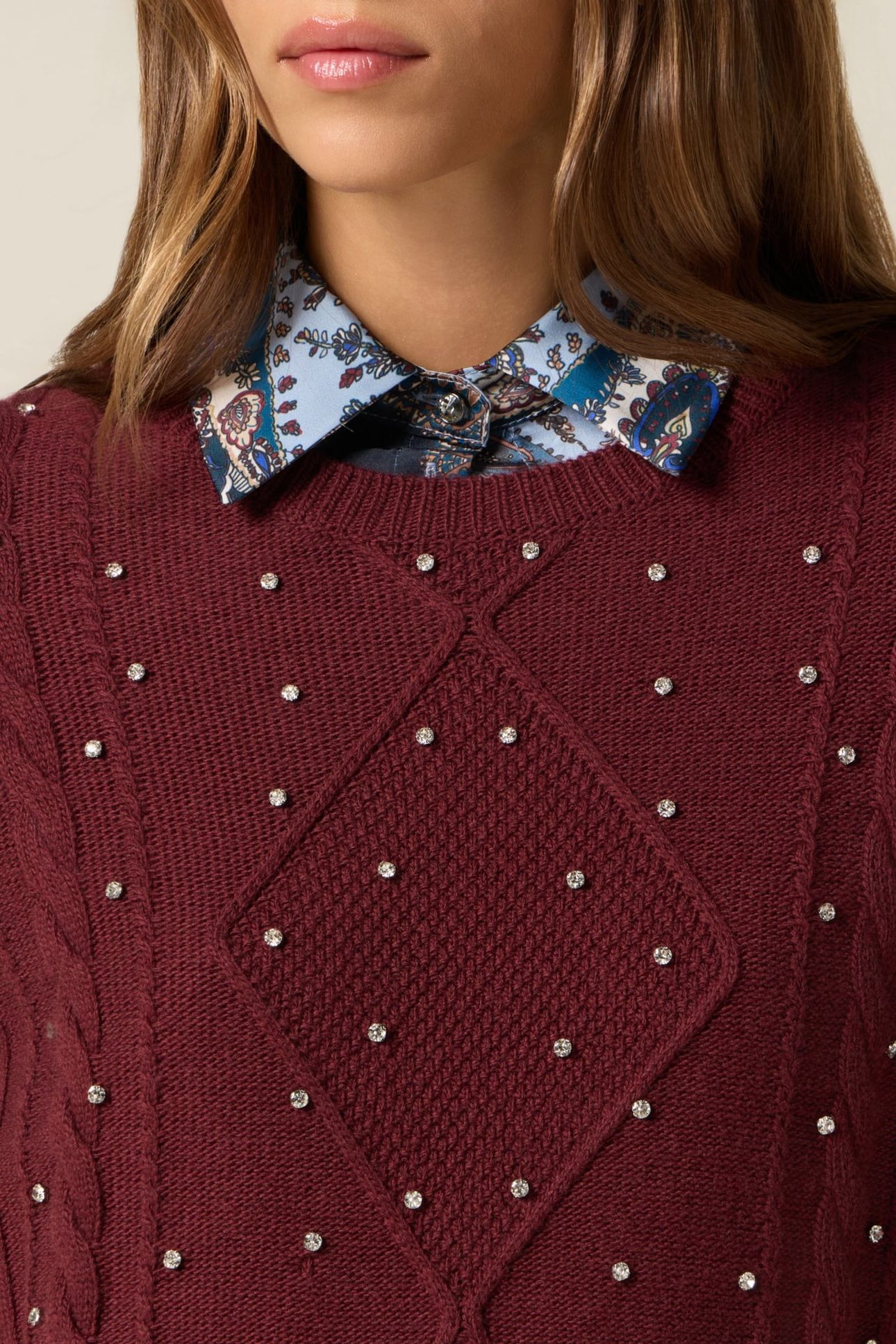 CASHMERE BLEND SWEATER WITH BEZELS BURGUNDY 4