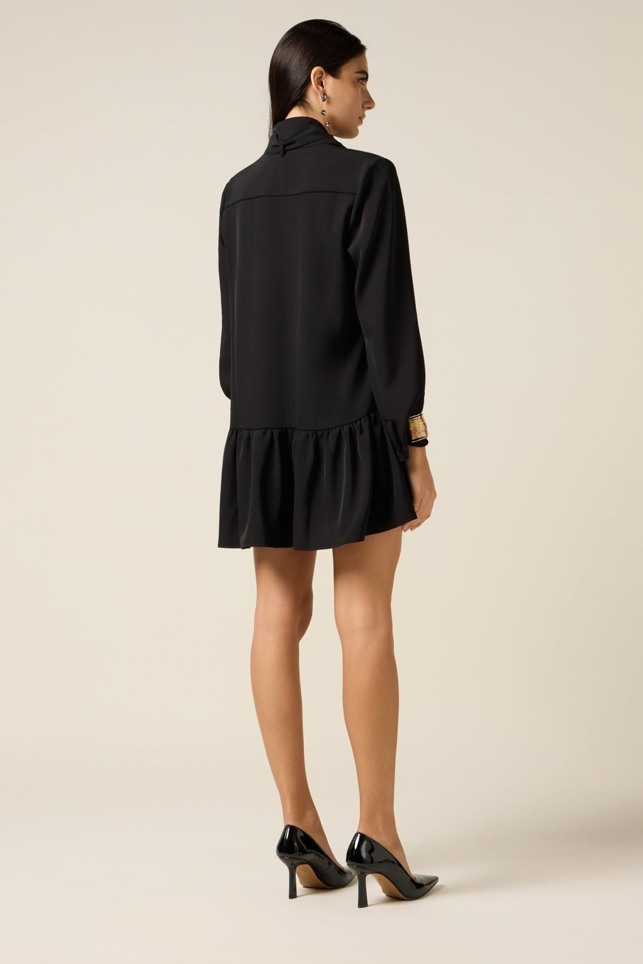 FLARED DRESS WITH GOLDEN BRACELETS BLACK 2