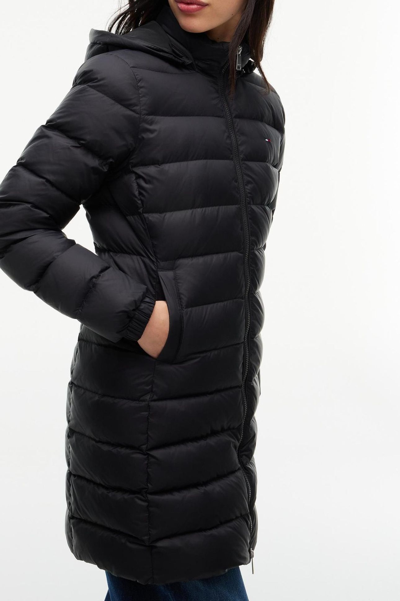 TJW ESSENTIAL HOODED BLACK 5