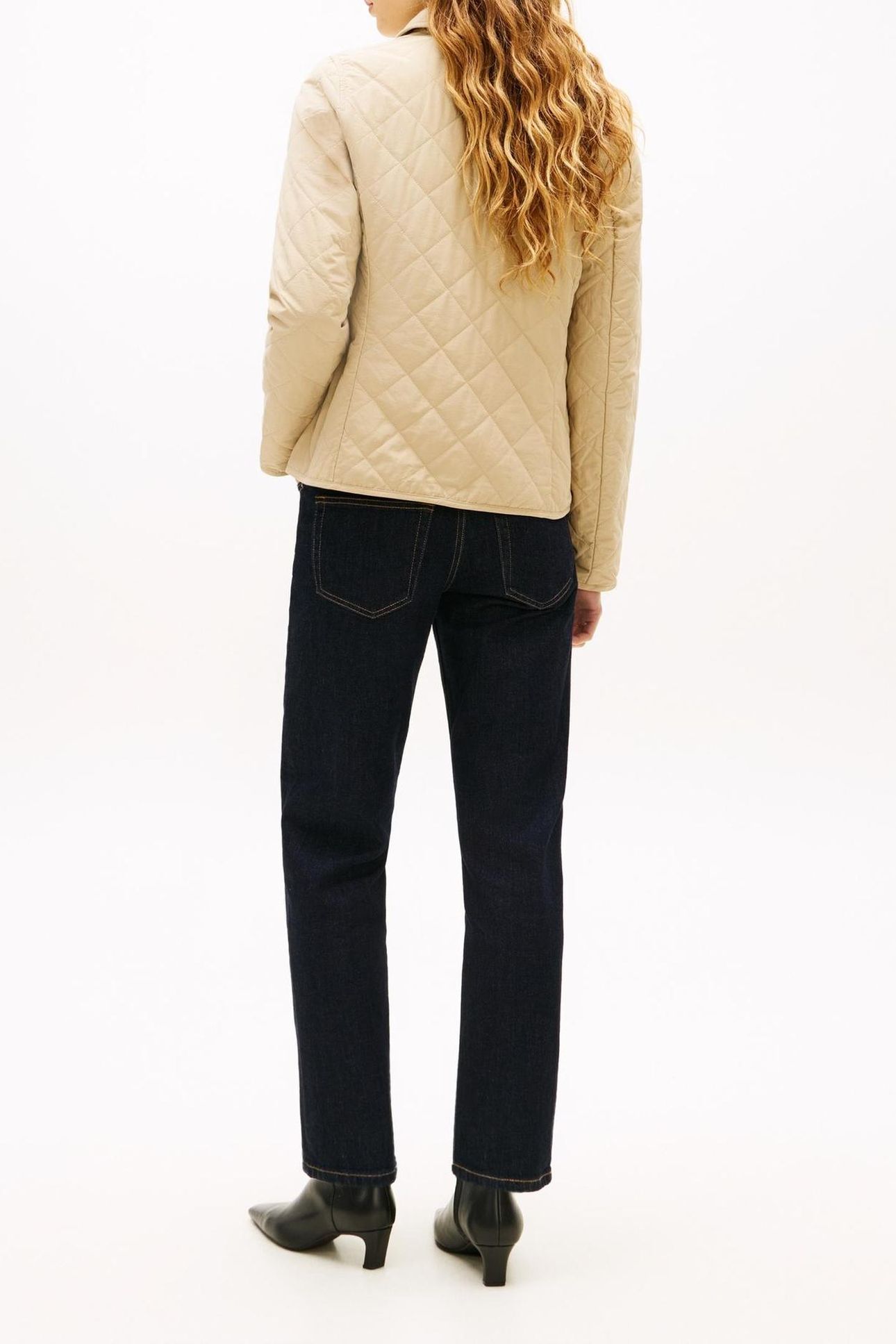 PADDED QUILTED SLIM SILT 3