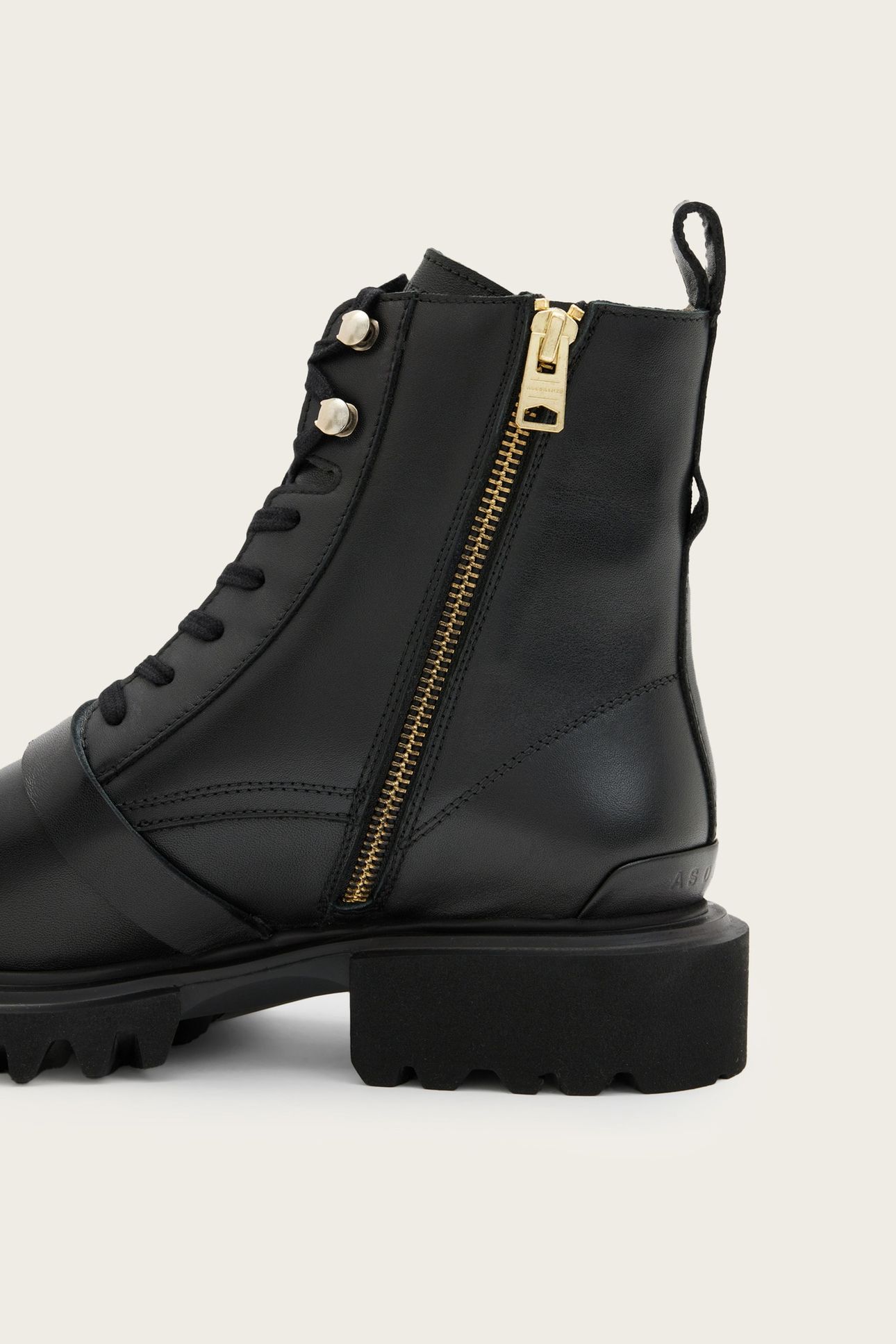 TORI BOOT BLACK/WARM BRASS 7