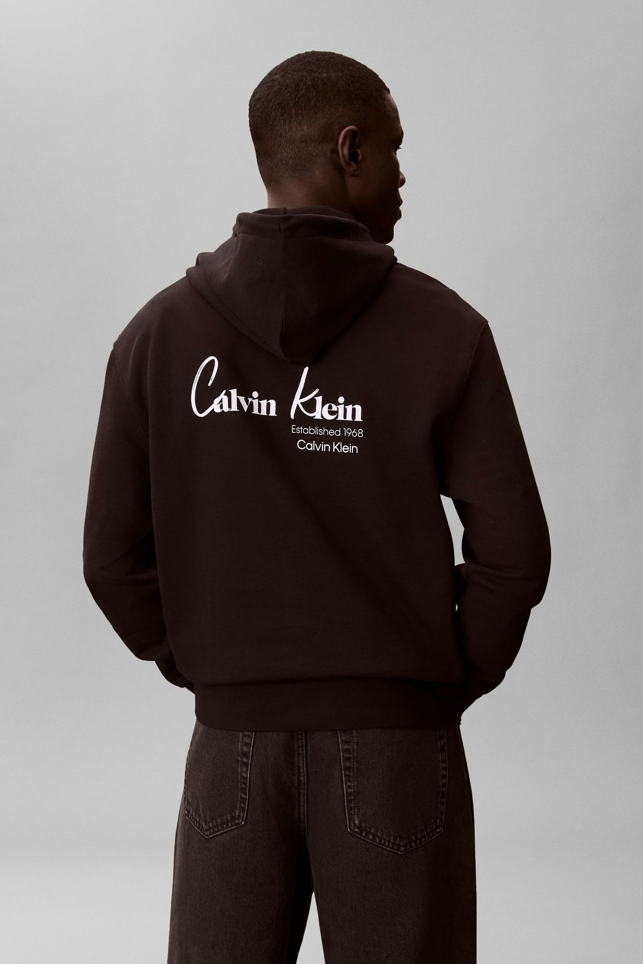 350TERRY GRAPHIC BLACK 2