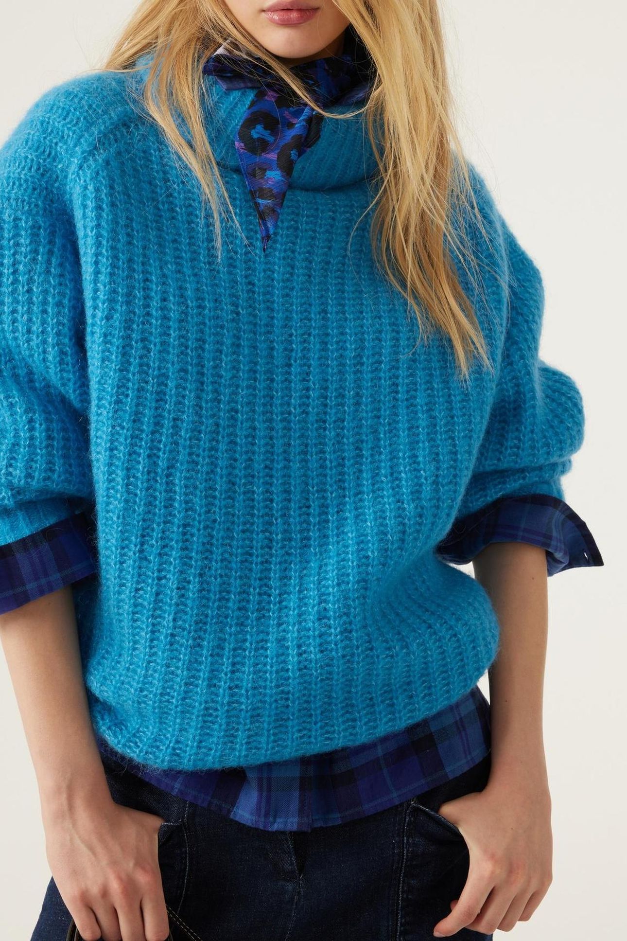 LONG SLEEVES KNIT BLUE 1