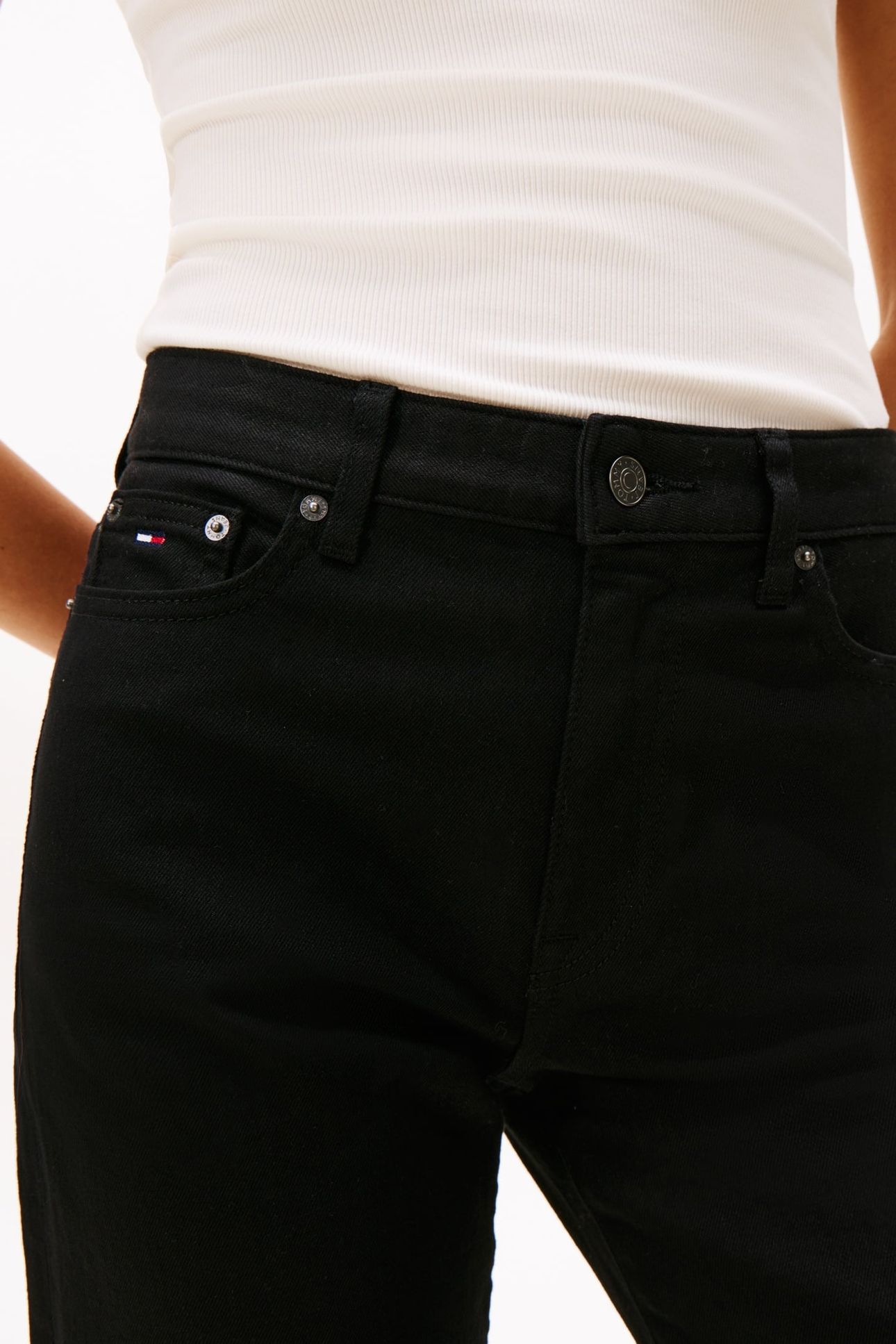 KIRA MID RISE STRAIGHT DENIM BLACK 9