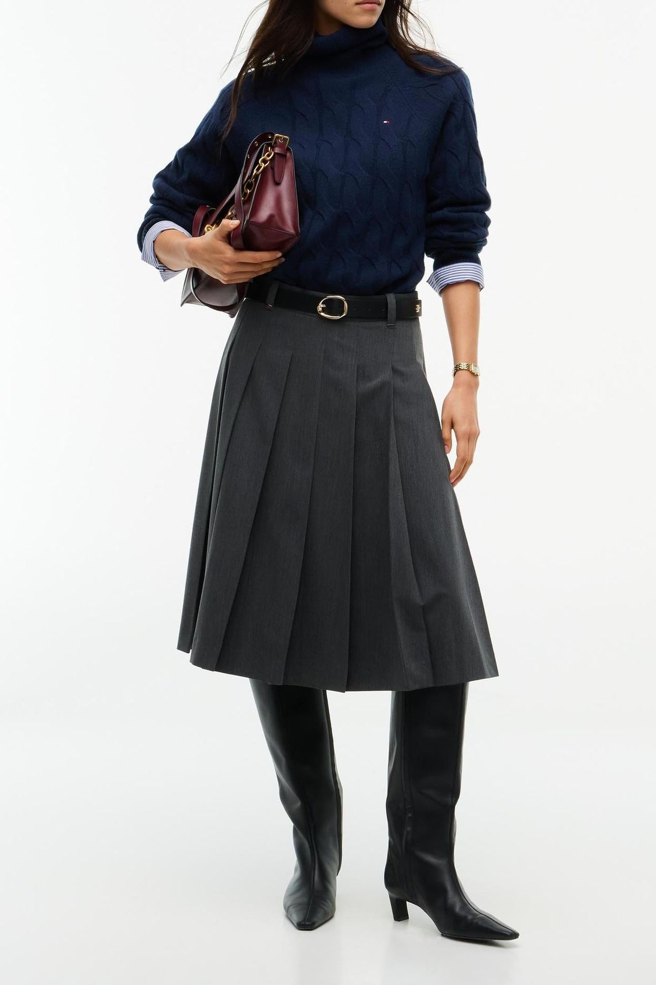 SOFT WOOL CABLE ROLL NECK DARK BLUE 2