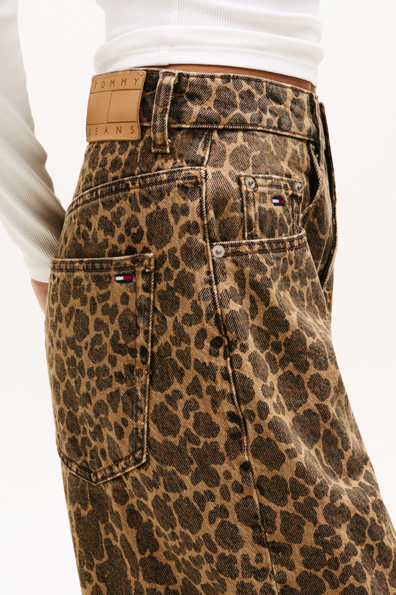 CHARLIE MID RISE LOOSE WIDE DENIM COLOR 5