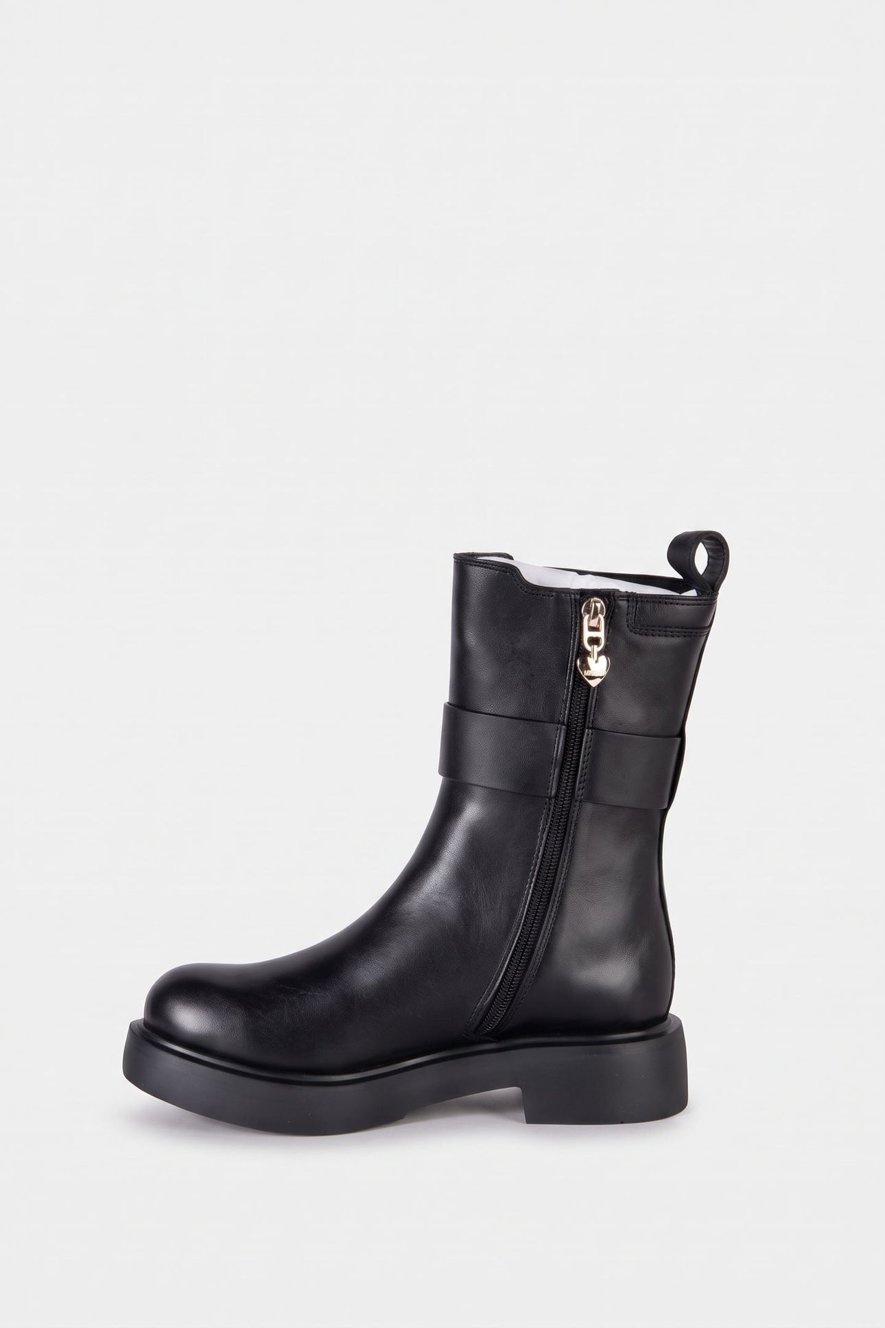 BOOTS BLACK 4