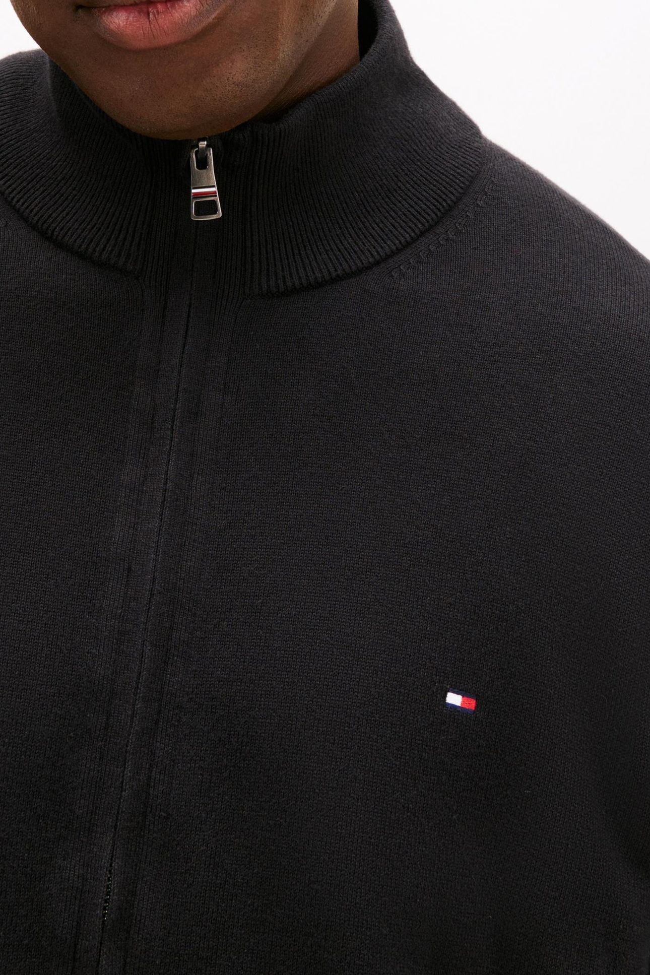BT-PIMA COTTON CASHMERE SWEATER BLACK 9