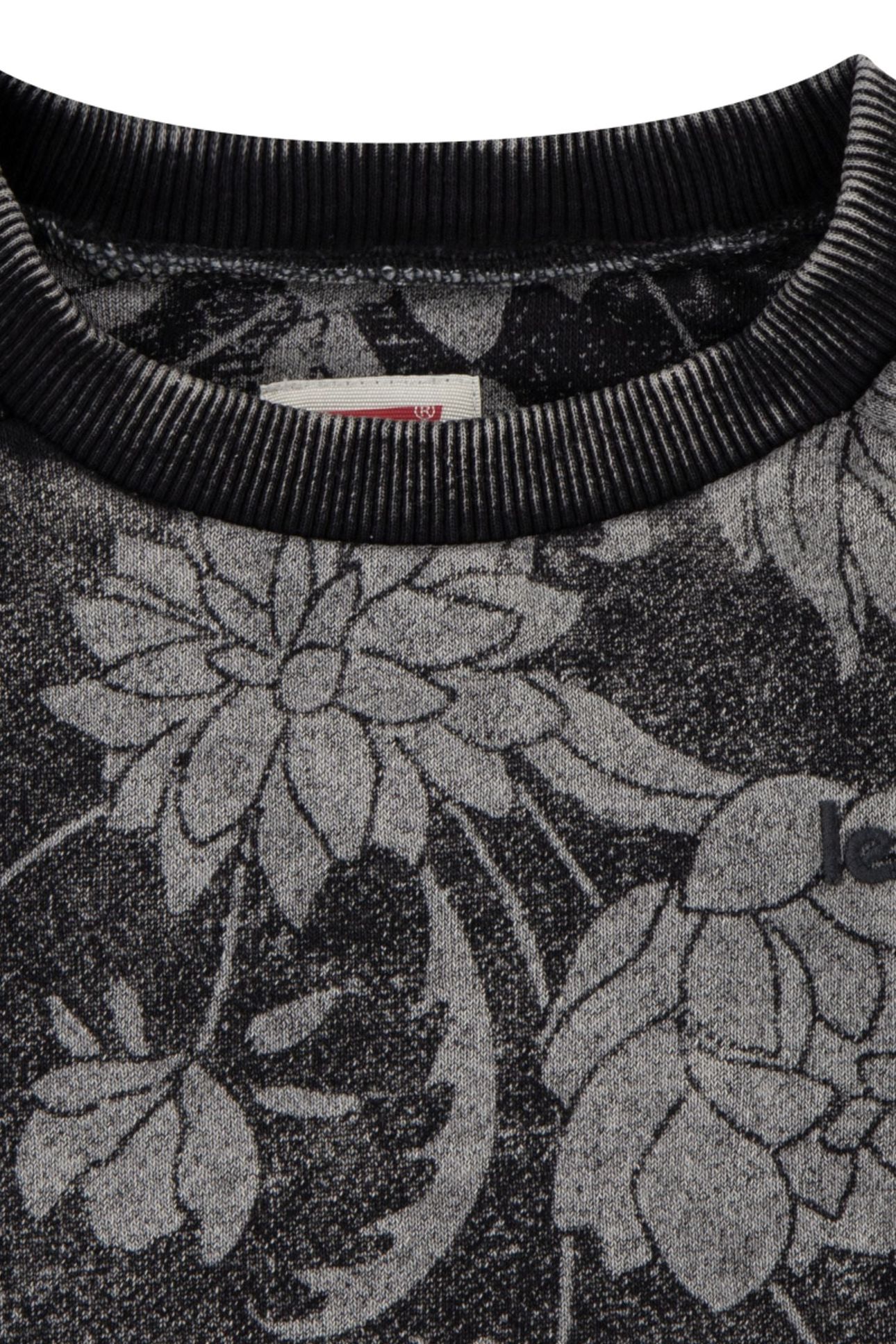 GIRLS DISCHARGE MEET AND GREET TOP BLACKOUT FLORAL 3