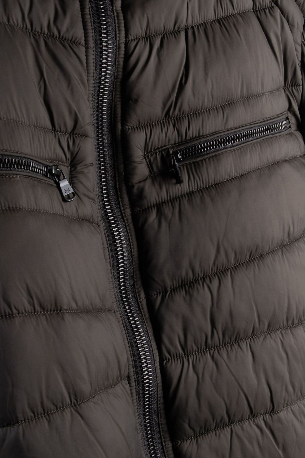 NON HOODED PACKABLE OLIVE 4
