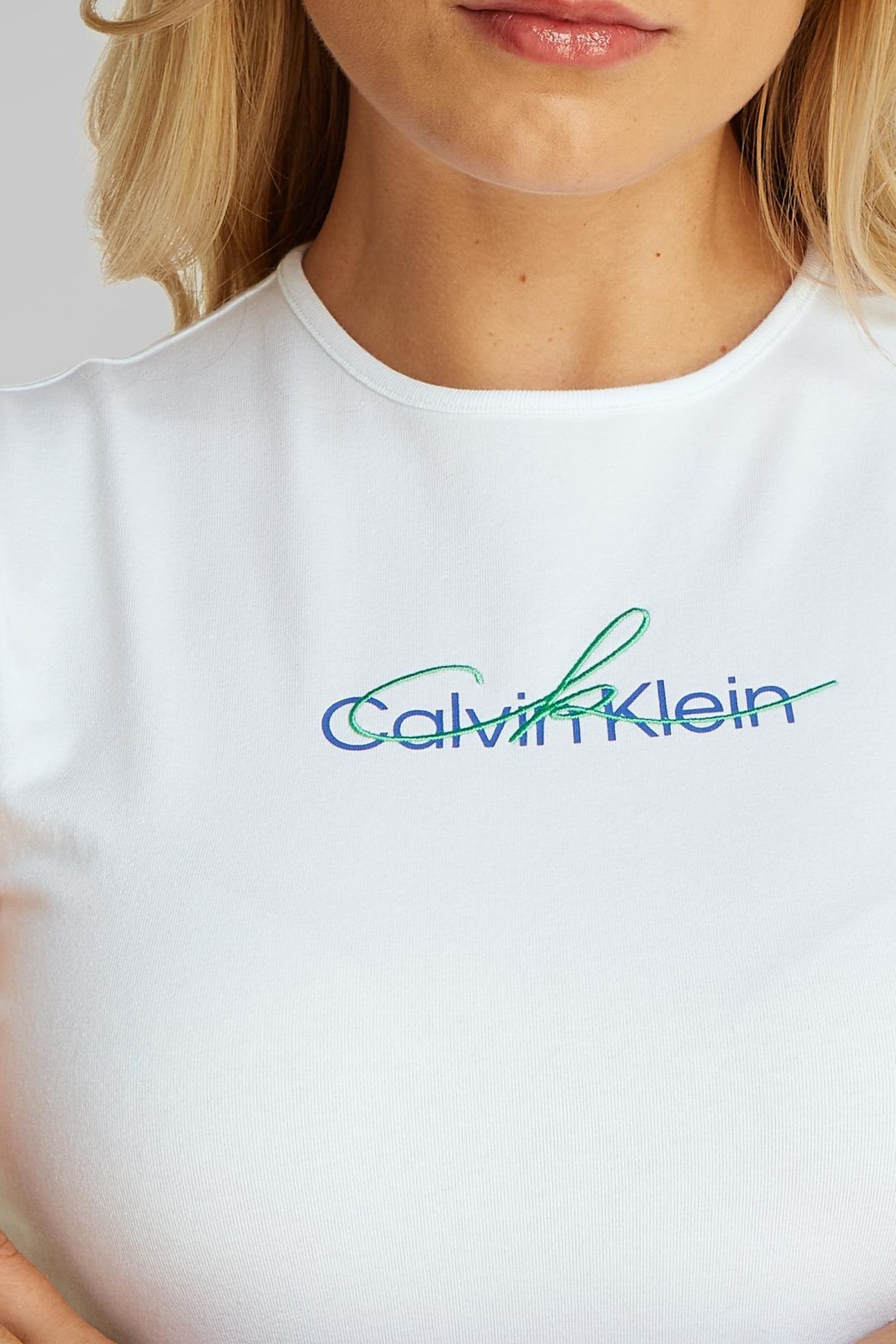SS SLIM SCRIPT TEE BRILLIANT WHITE 6