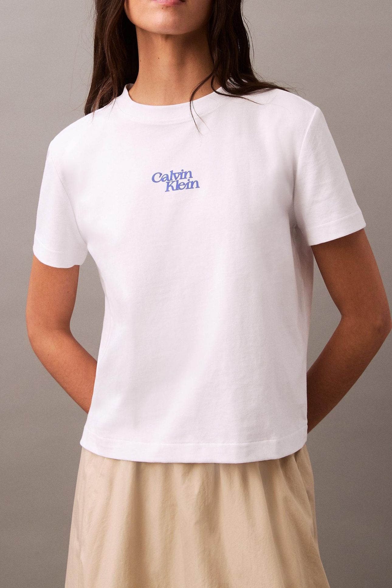 SS FLOCKED LOGO COTTON TEE BRILLIANT WHITE 1