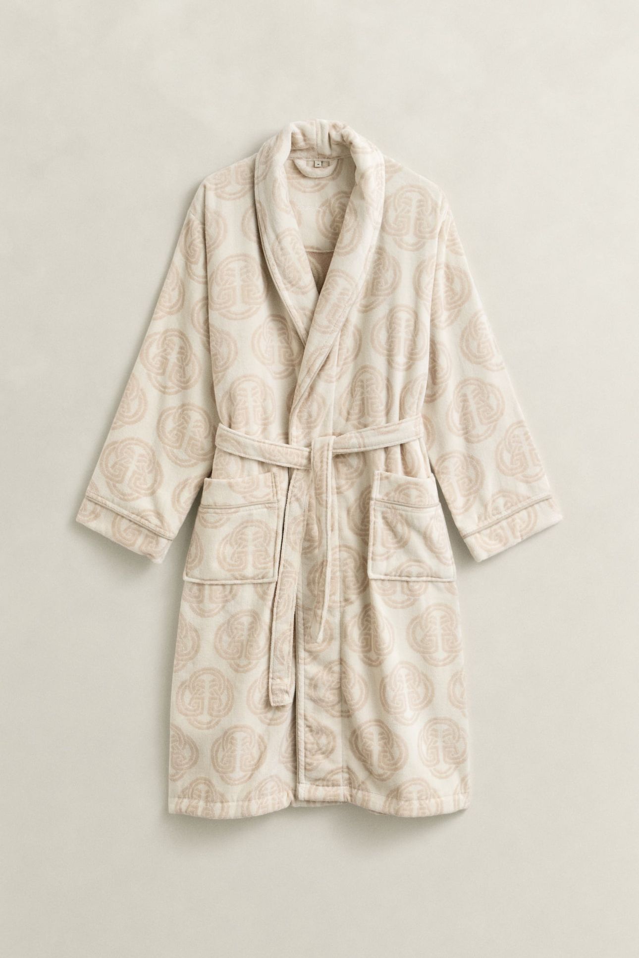 UNISEX MONOGRAM ROBE SUGAR WHITE 1