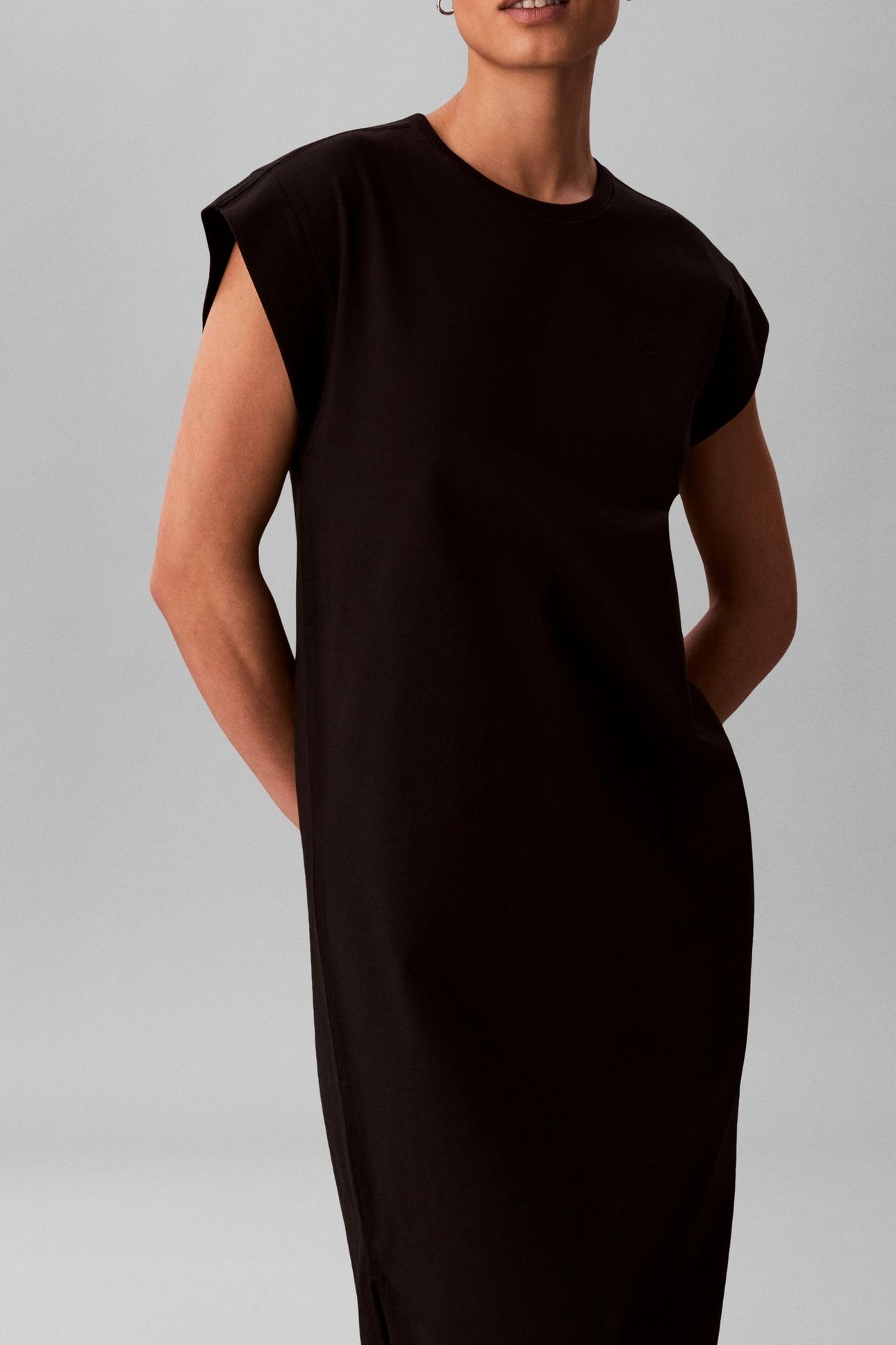 SS CREW HVY JERSEY DRESS BLACK 5