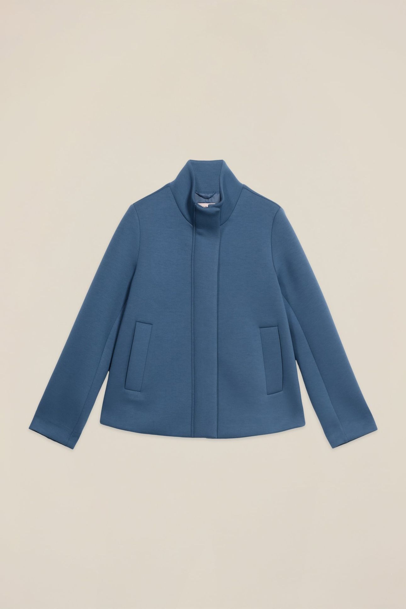 HIGH-NECK SCUBA COAT LIGHT BLUE 3