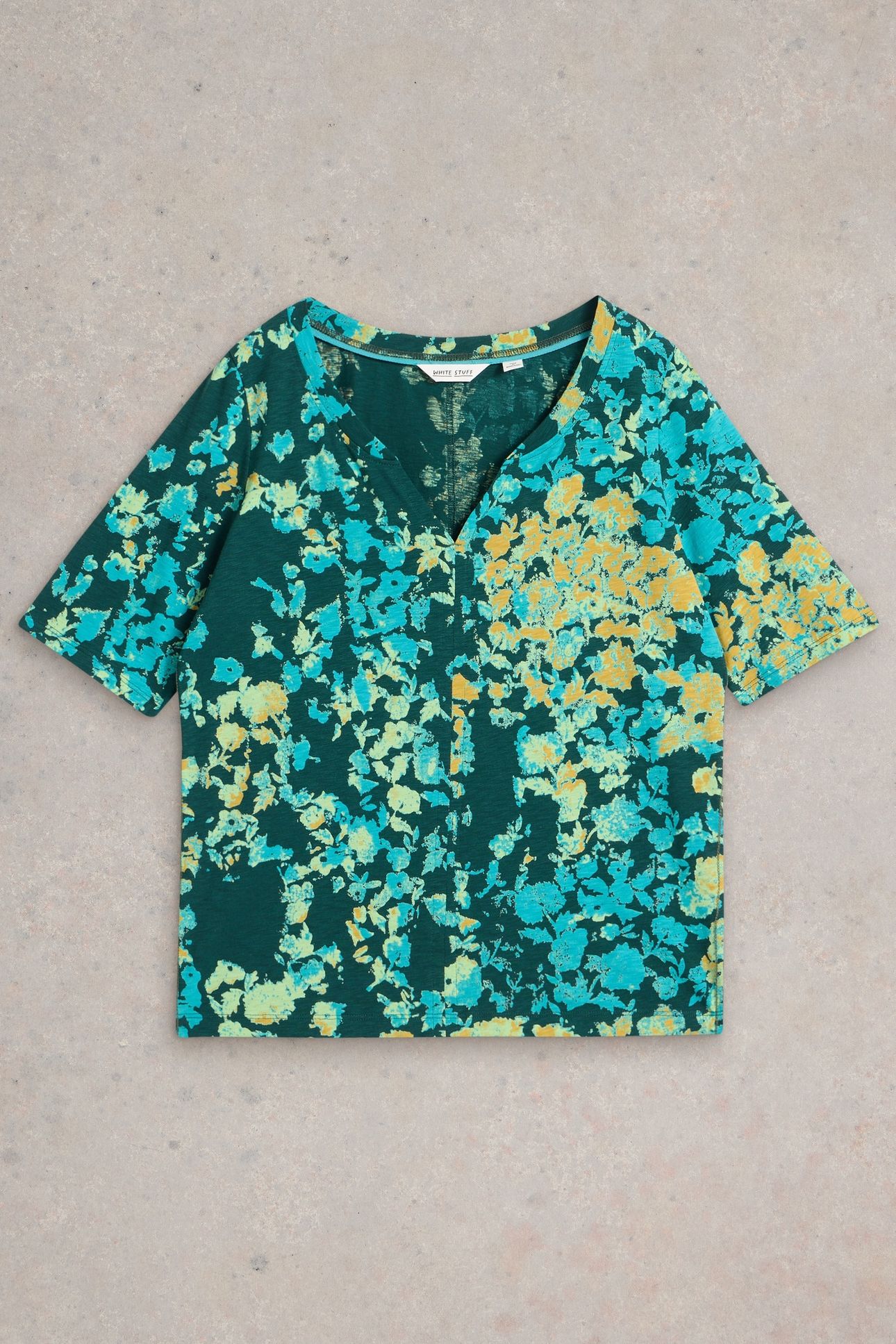 NELLY HALF SLV TEE GREEN PRINT 3