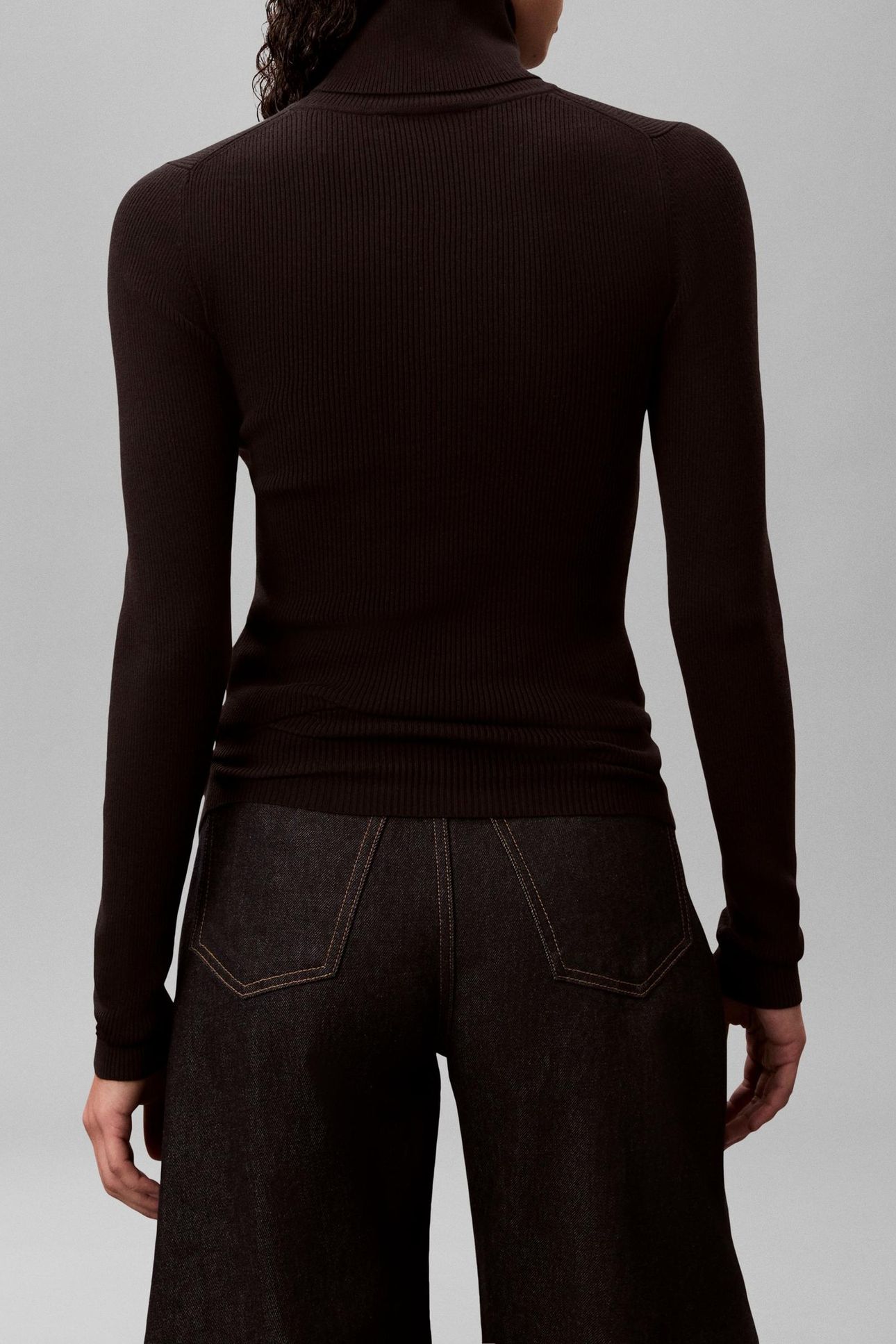 HERITAGE LABEL ROLL BLACK 2