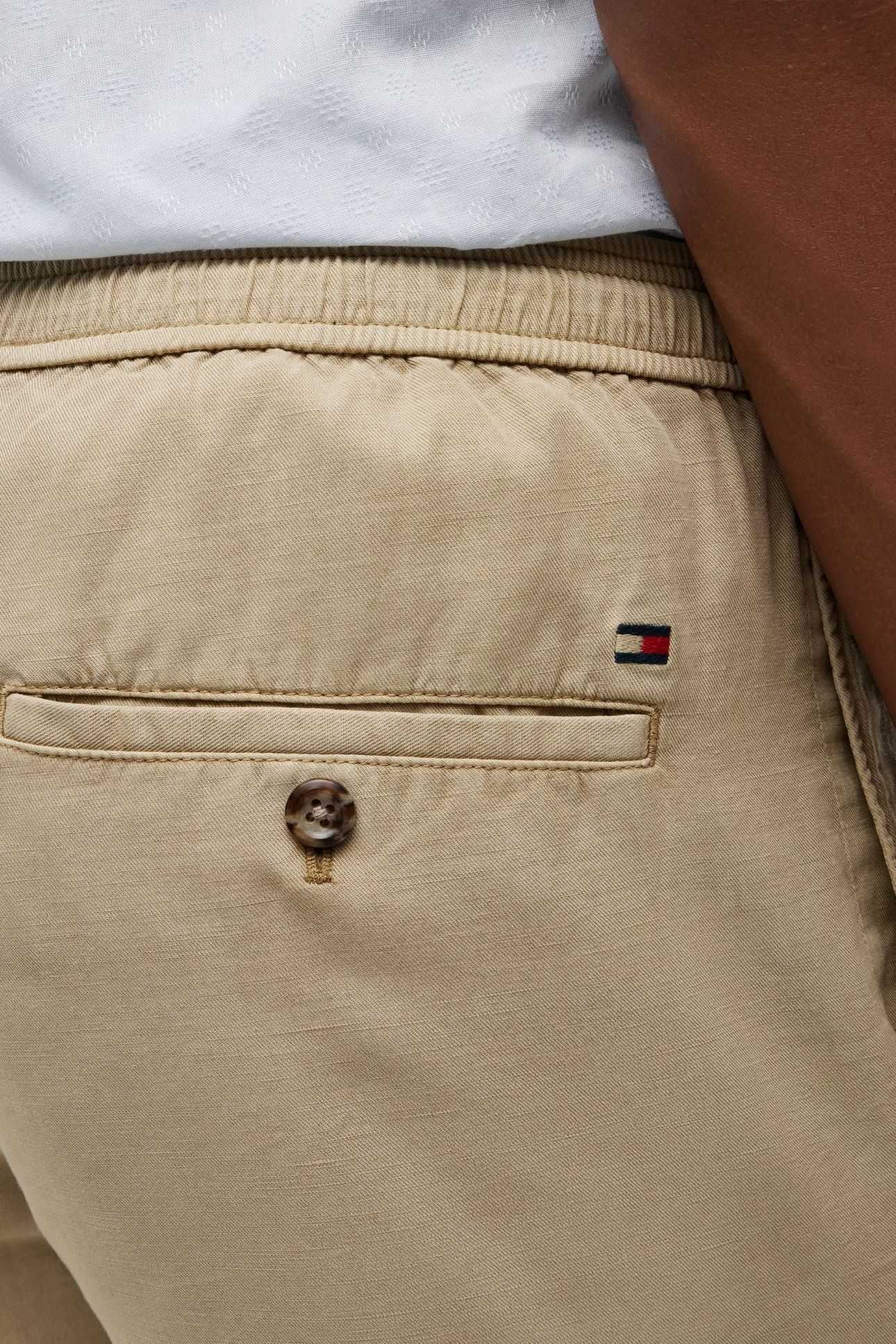 DOVER 6" PO SHORTS SANDALWOOD 5